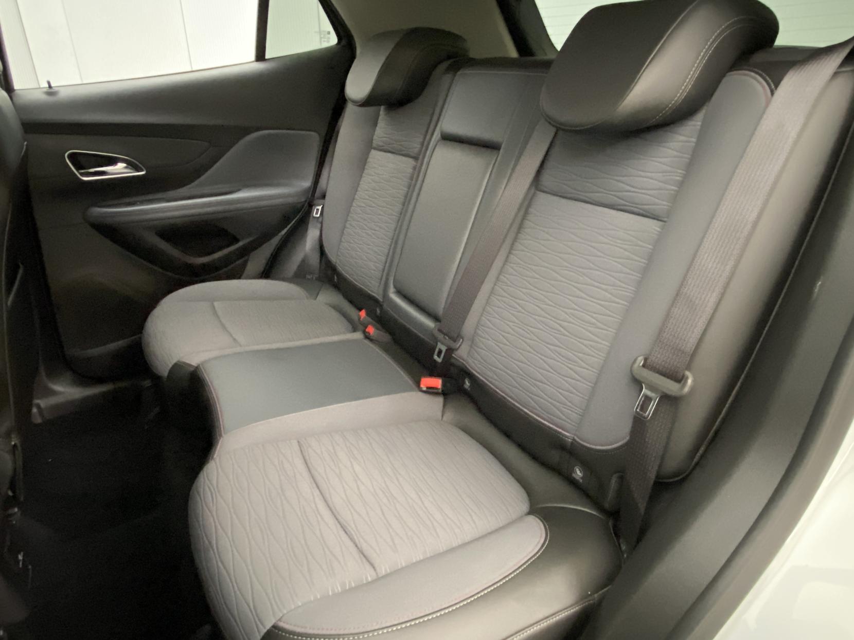 Vauxhall Mokka 1.6 CDTi Limited Edition SUV 5dr Diesel Manual 2WD Euro 6 (s/s) (136 ps)