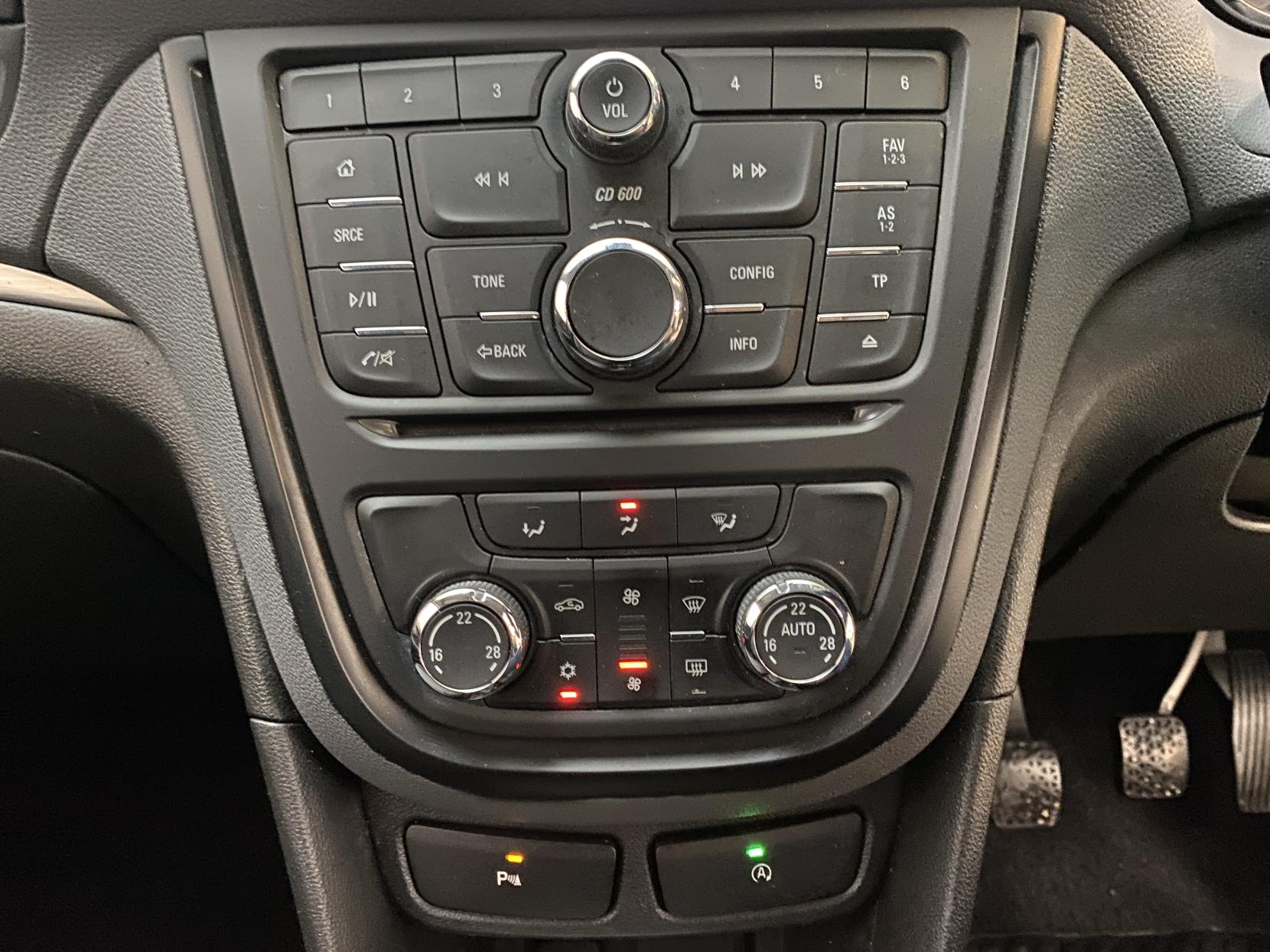 Vauxhall Mokka 1.6 CDTi Limited Edition SUV 5dr Diesel Manual 2WD Euro 6 (s/s) (136 ps)