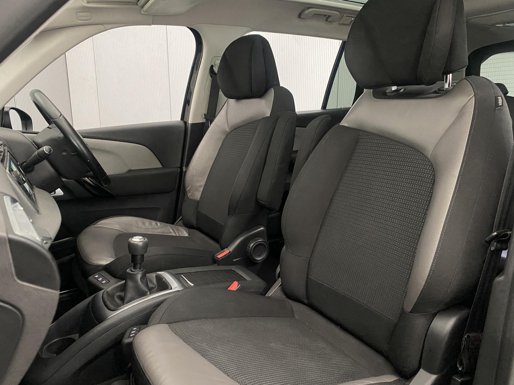 Citroen Grand C4 Picasso 2.0 BlueHDi Flair MPV 5dr Diesel Manual Euro 6 (s/s) (150 ps)