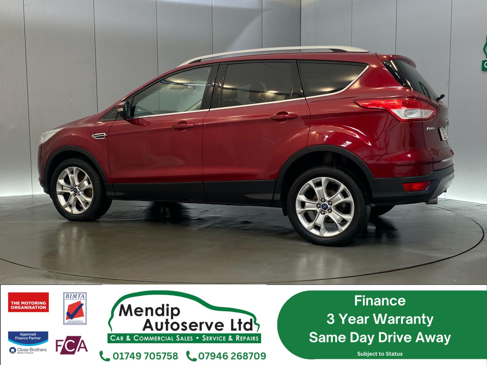 Ford Kuga 2.0 TDCi Titanium SUV 5dr Diesel Manual 2WD Euro 6 (s/s) (150 ps)