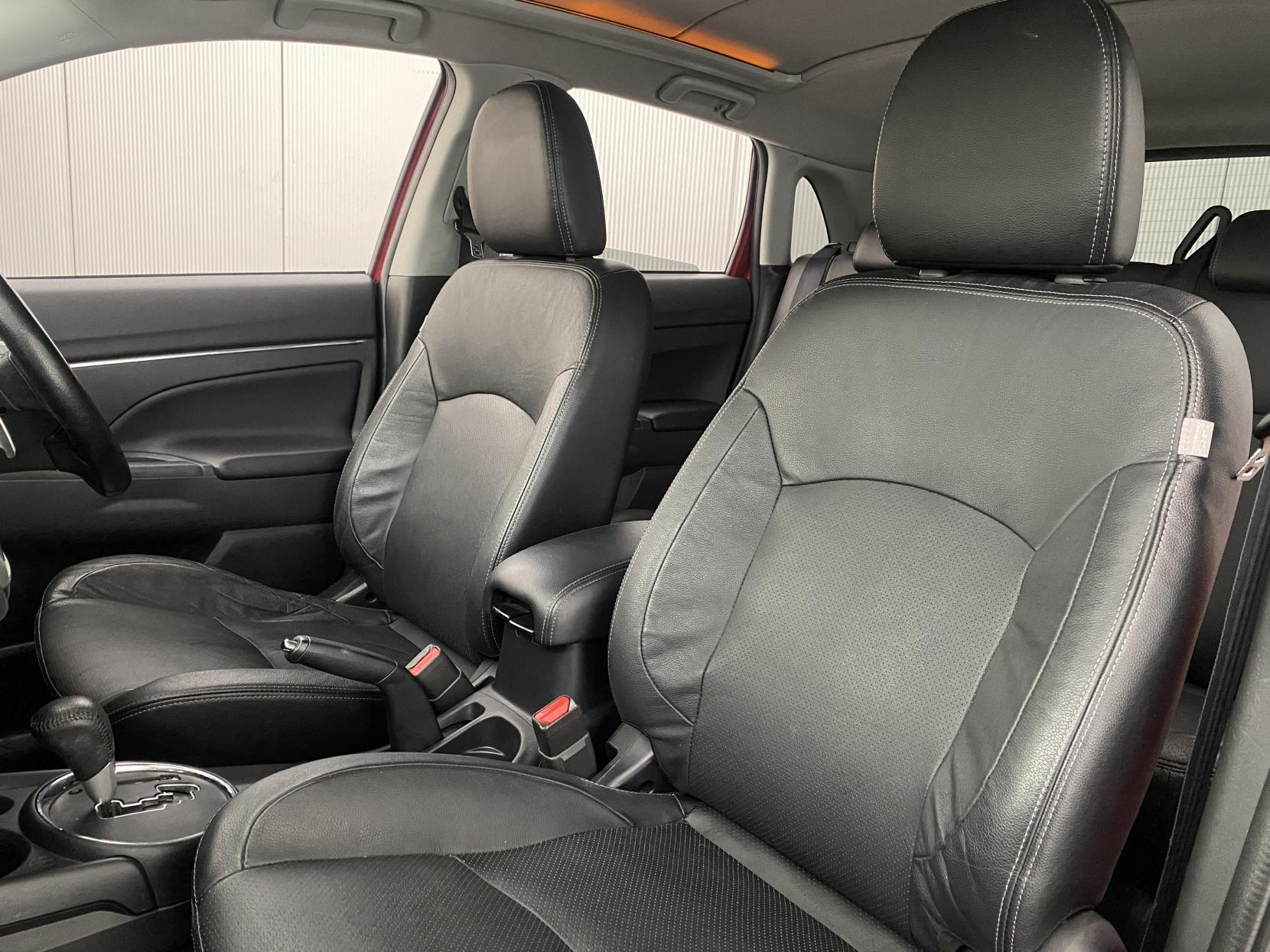 Mitsubishi ASX 2.2 DI-D 4 SUV 5dr Diesel Auto 4WD Euro 6 (147 ps)