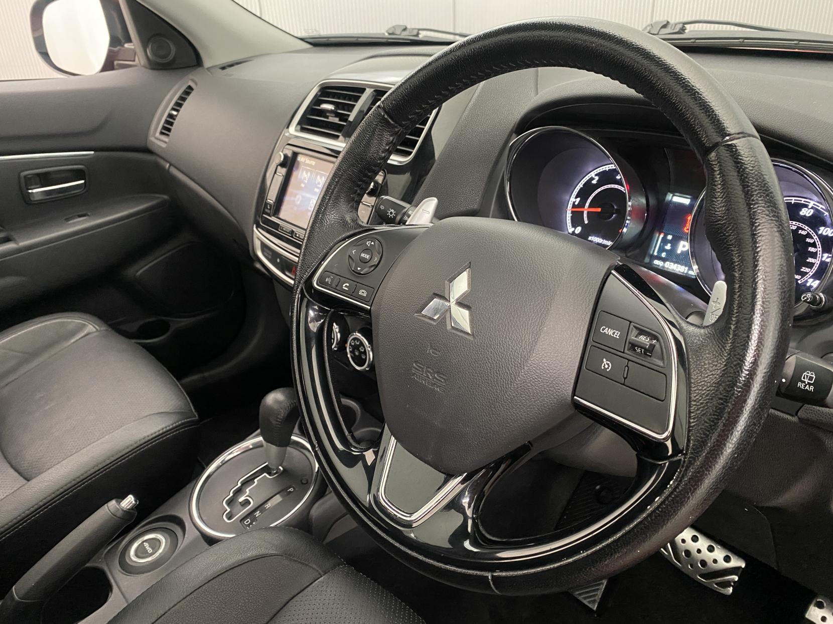Mitsubishi ASX 2.2 DI-D 4 SUV 5dr Diesel Auto 4WD Euro 6 (147 ps)