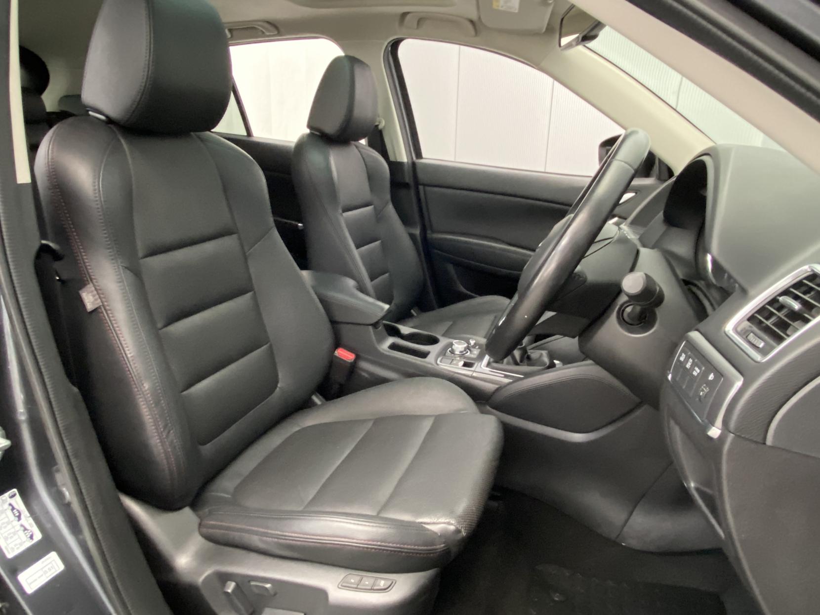 Mazda CX-5 2.2 SKYACTIV-D SE-L Lux Nav SUV 5dr Diesel Manual Euro 6 (s/s) (150 ps)