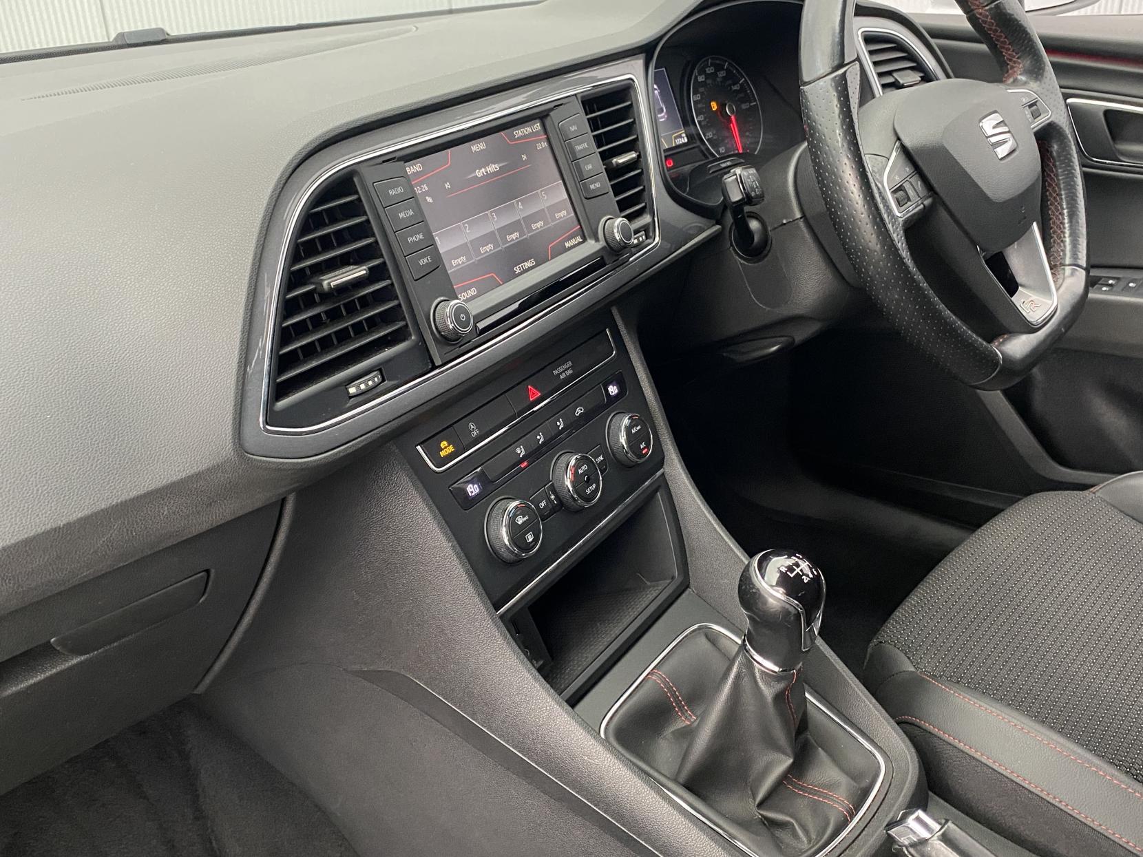 SEAT Leon 2.0 TDI FR Sport Tourer 5dr Diesel Manual Euro 6 (s/s) (184 ps)