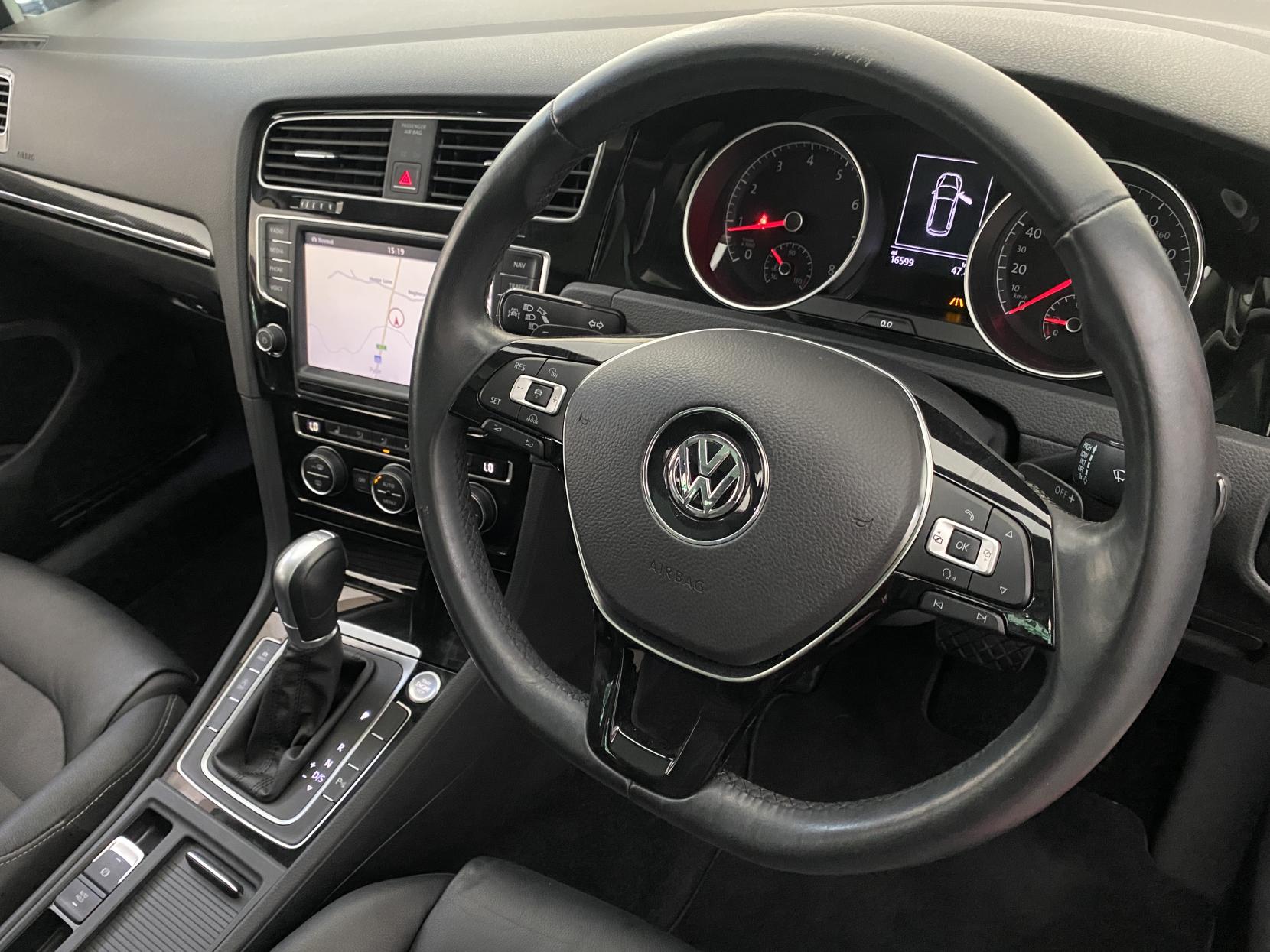 Volkswagen Golf 1.4 TSI BlueMotion Tech GT Estate 5dr Petrol DSG Euro 5 (s/s) (140 ps)