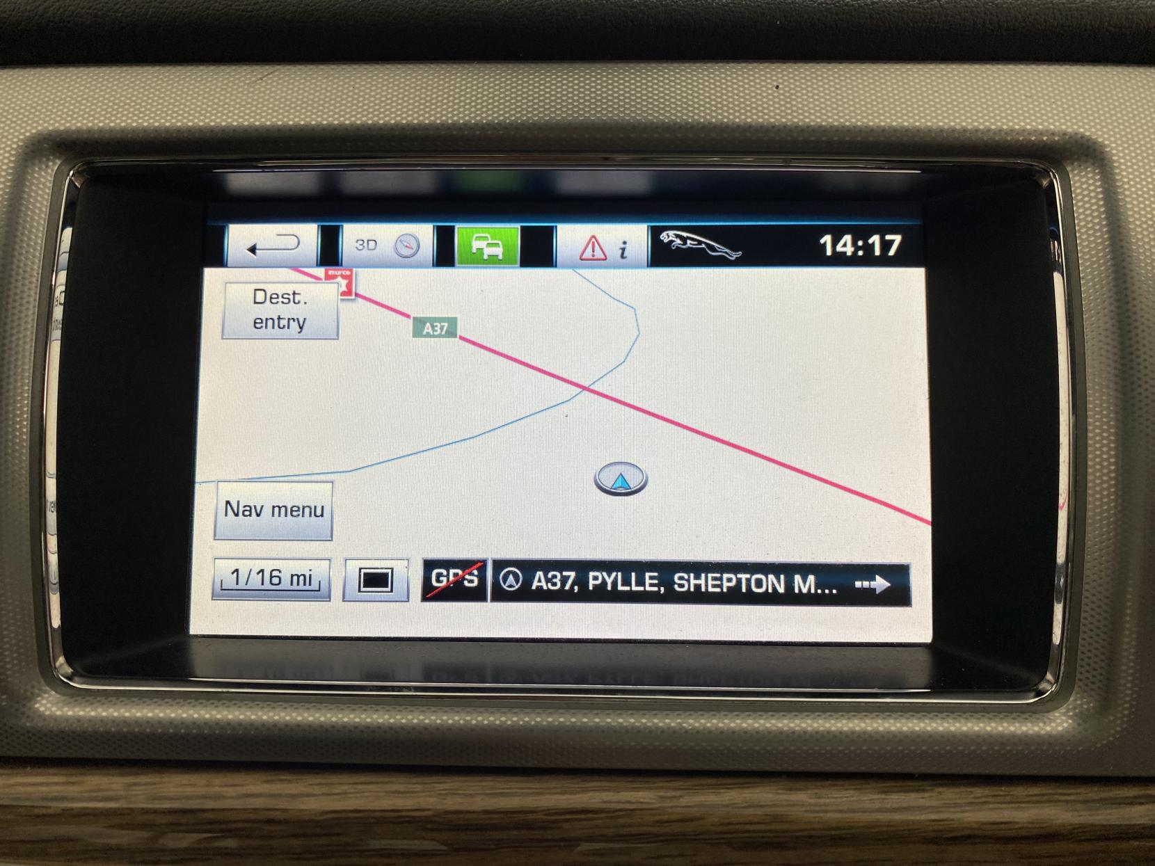 Jaguar XF 2.2d Premium Luxury Saloon 4dr Diesel Auto Euro 5 (s/s) (200 ps)