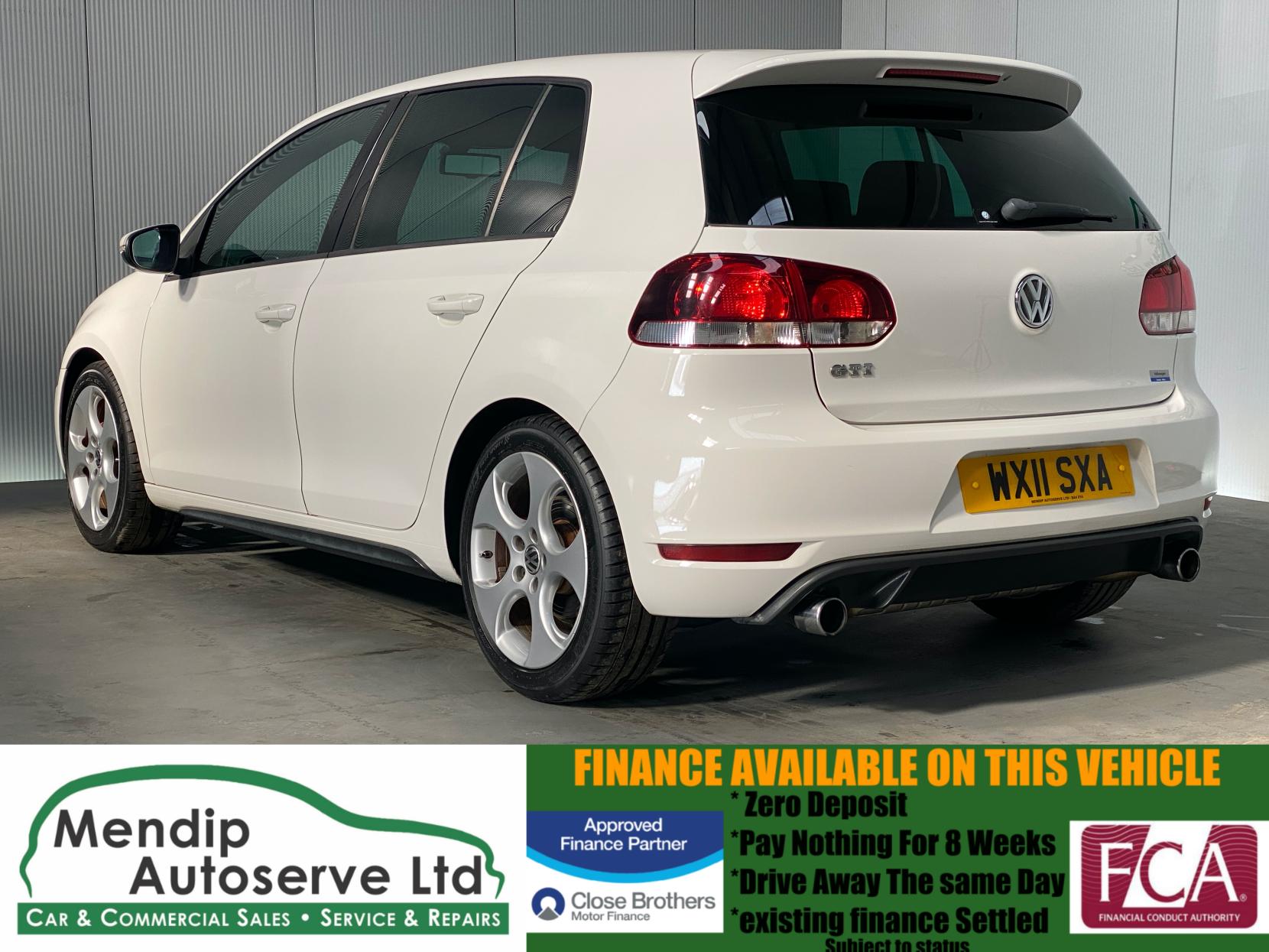 Volkswagen Golf 2.0 TSI GTI Hatchback 5dr Petrol DSG Euro 5 (210 ps)