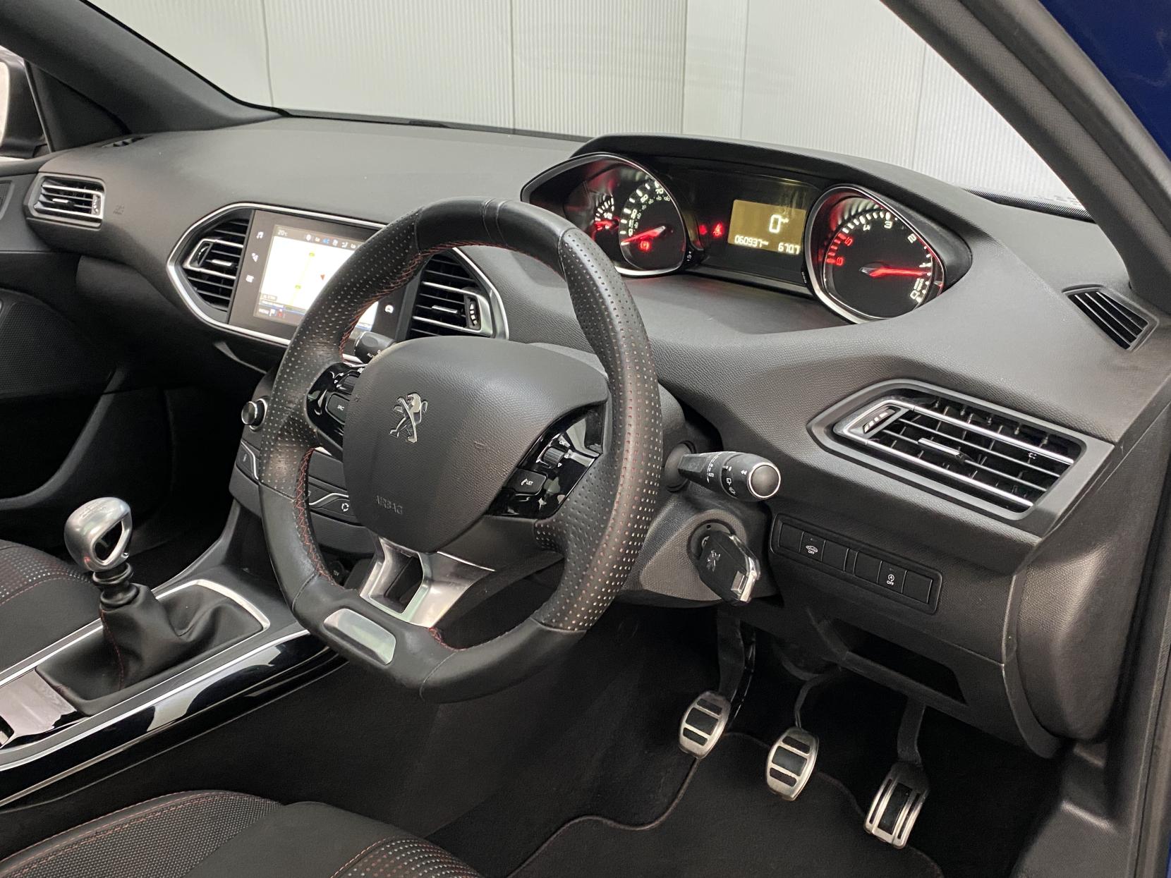 Peugeot 308 1.6 BlueHDi GT Line Hatchback 5dr Diesel Manual Euro 6 (s/s) (120 ps)