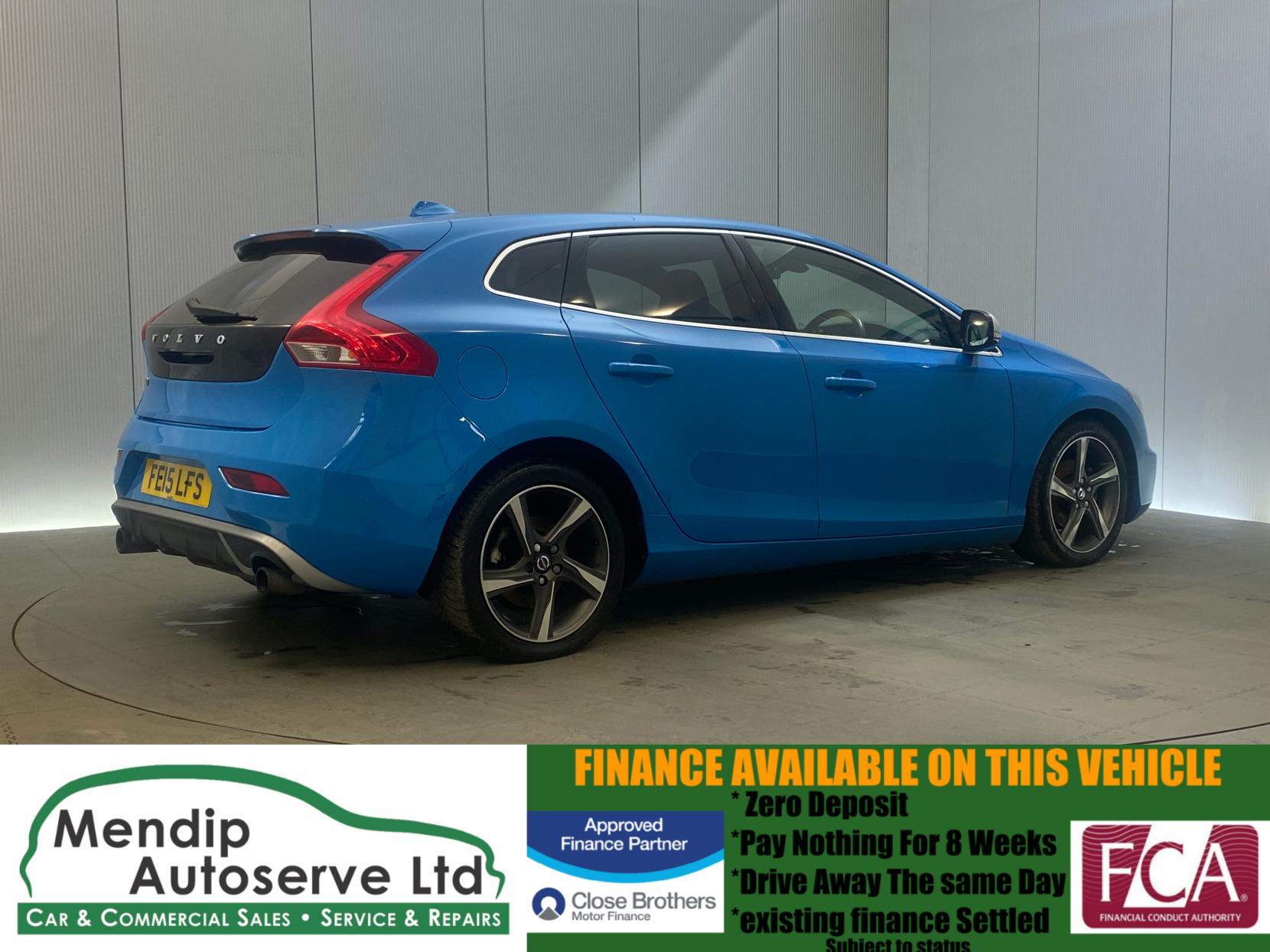 Volvo V40 1.6 D2 R-Design Lux Hatchback 5dr Diesel Manual Euro 5 (s/s) (115 ps)