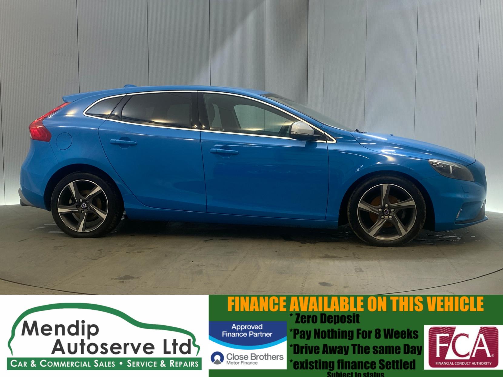 Volvo V40 1.6 D2 R-Design Lux Hatchback 5dr Diesel Manual Euro 5 (s/s) (115 ps)