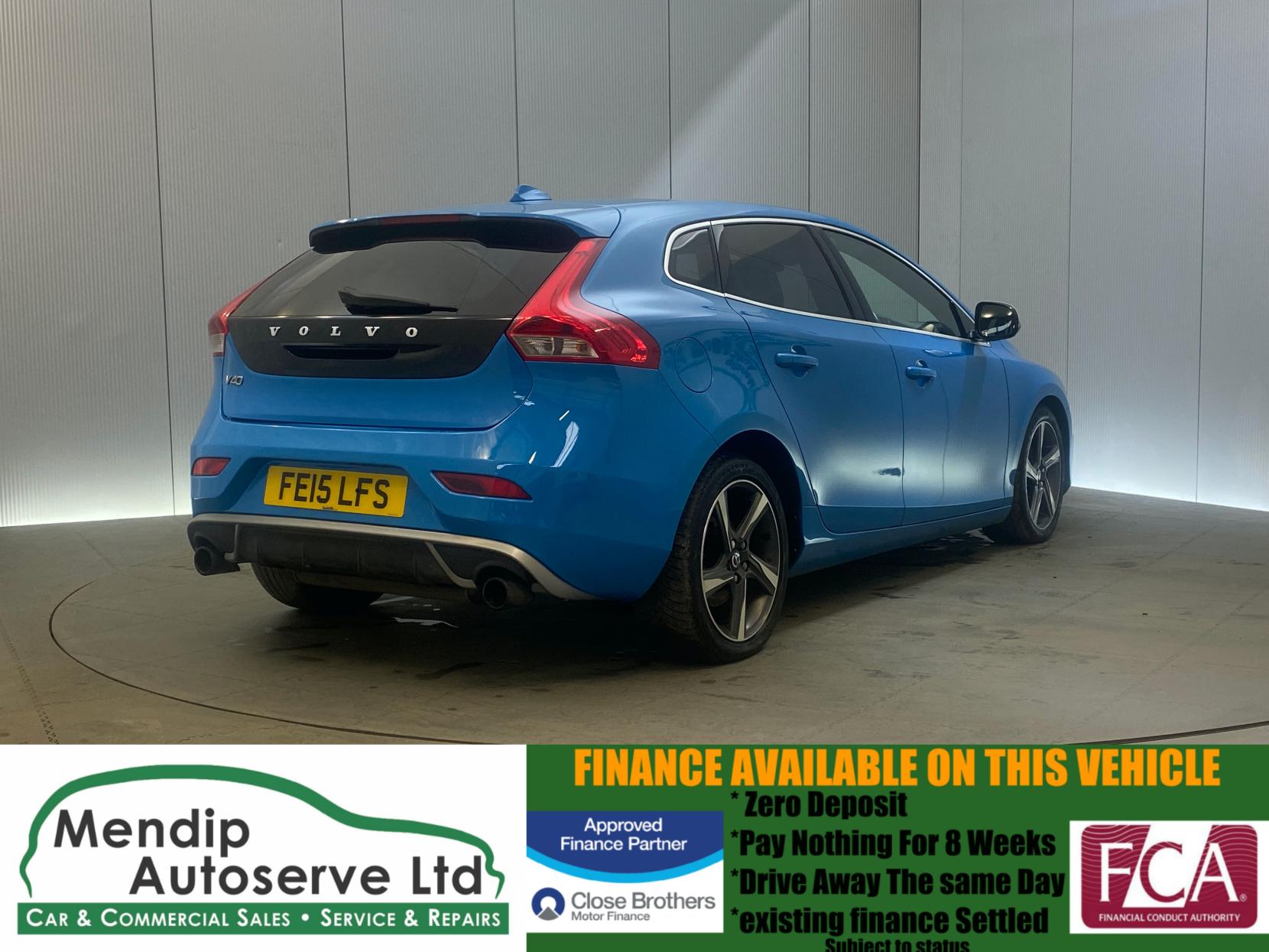 Volvo V40 1.6 D2 R-Design Lux Hatchback 5dr Diesel Manual Euro 5 (s/s) (115 ps)