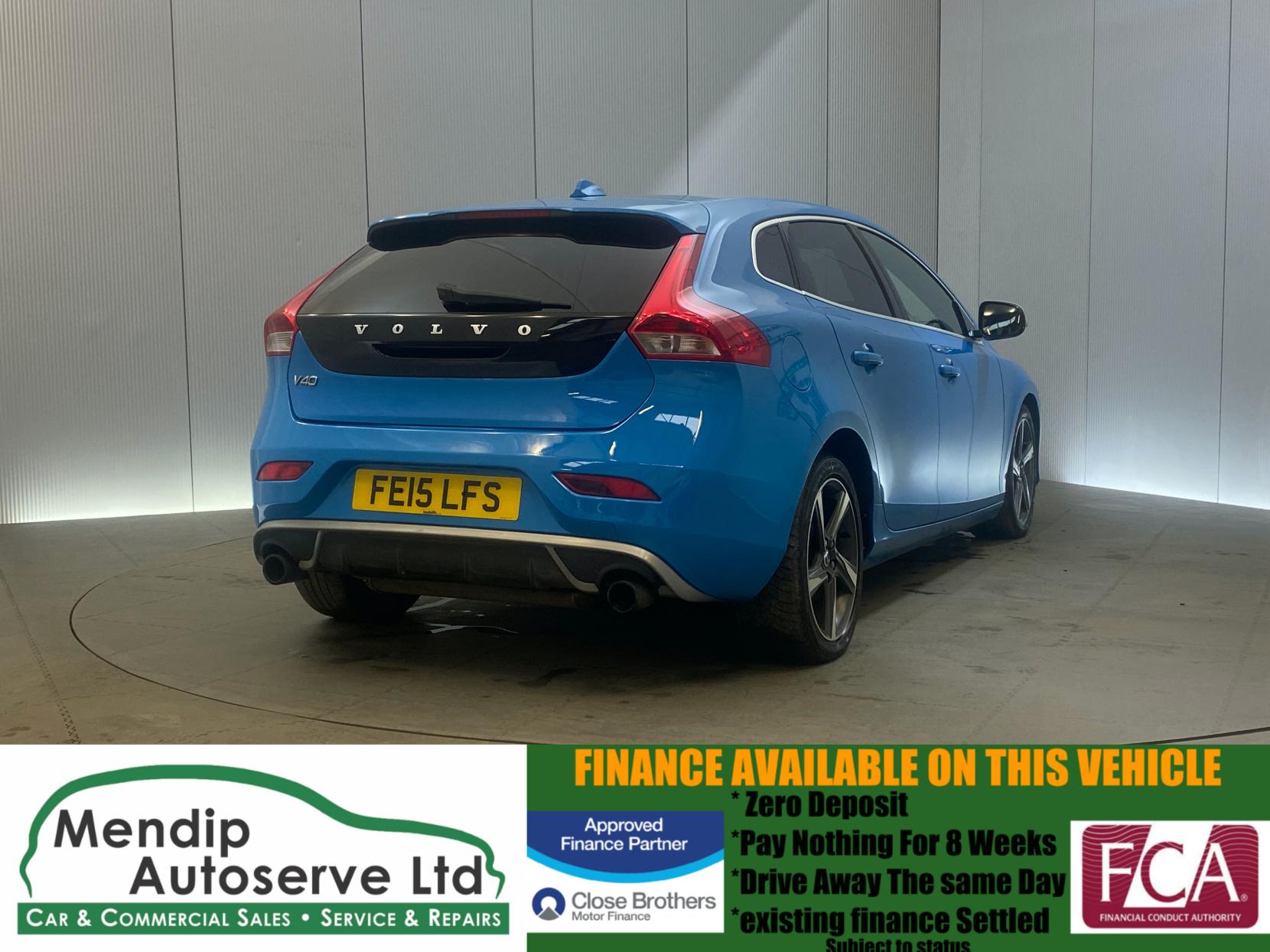 Volvo V40 1.6 D2 R-Design Lux Hatchback 5dr Diesel Manual Euro 5 (s/s) (115 ps)