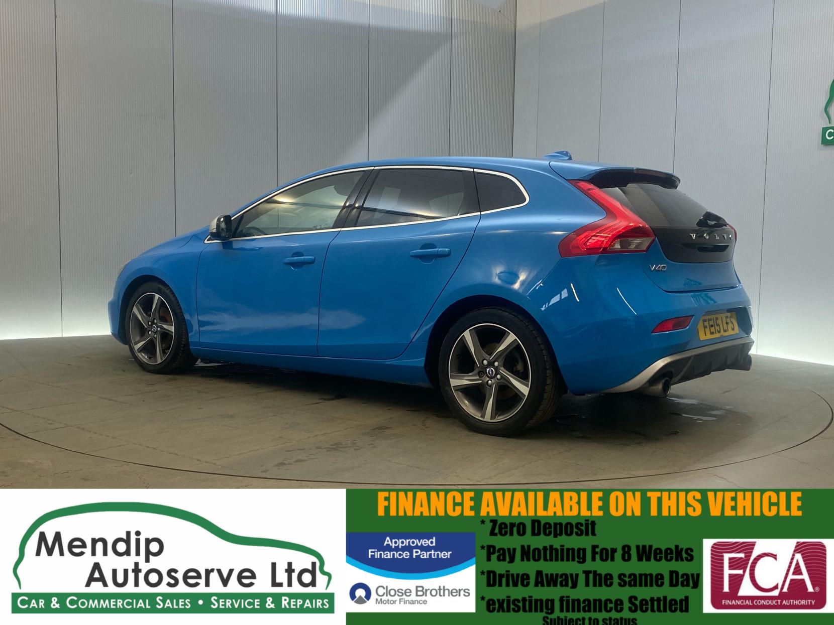 Volvo V40 1.6 D2 R-Design Lux Hatchback 5dr Diesel Manual Euro 5 (s/s) (115 ps)