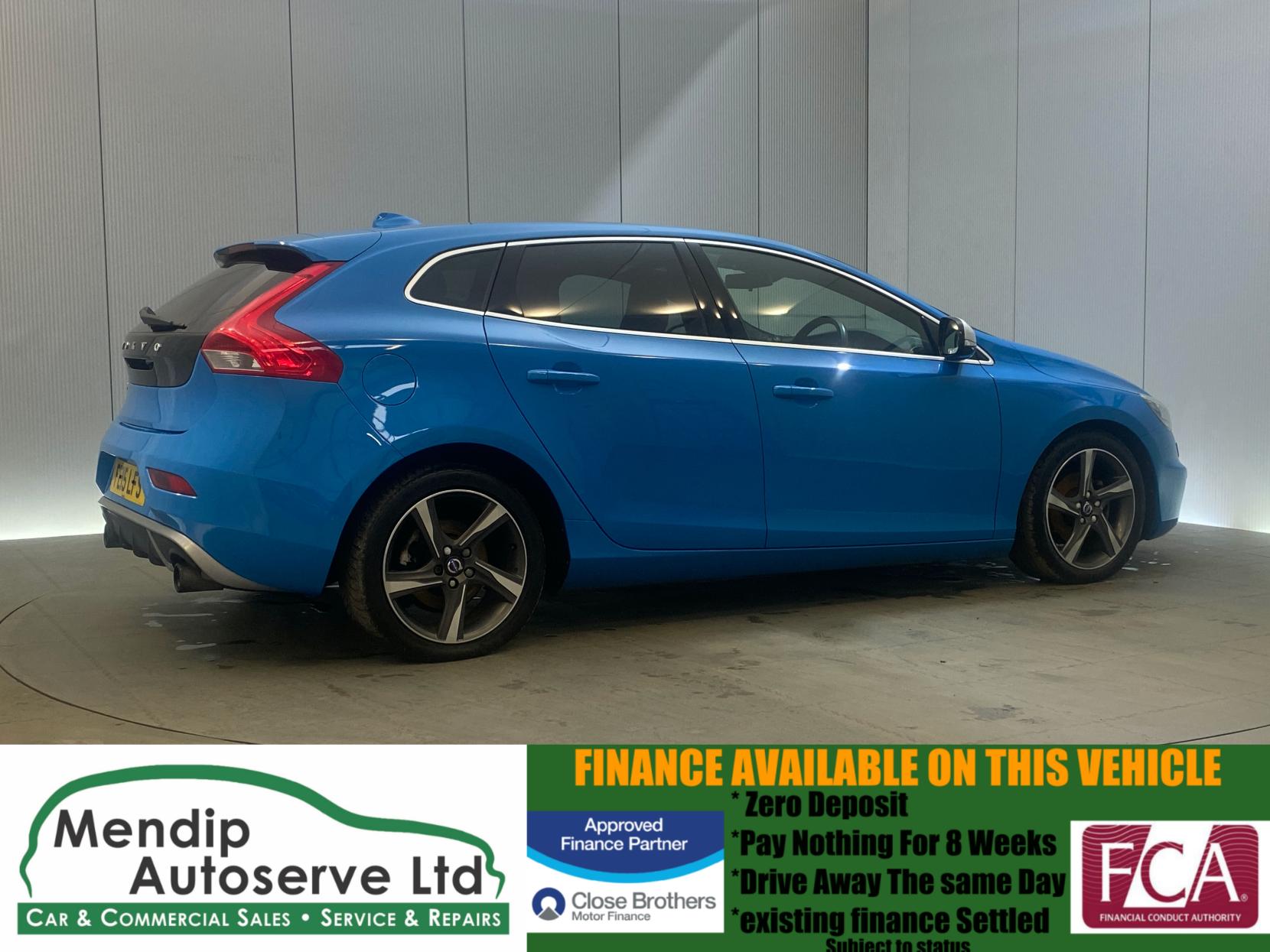 Volvo V40 1.6 D2 R-Design Lux Hatchback 5dr Diesel Manual Euro 5 (s/s) (115 ps)