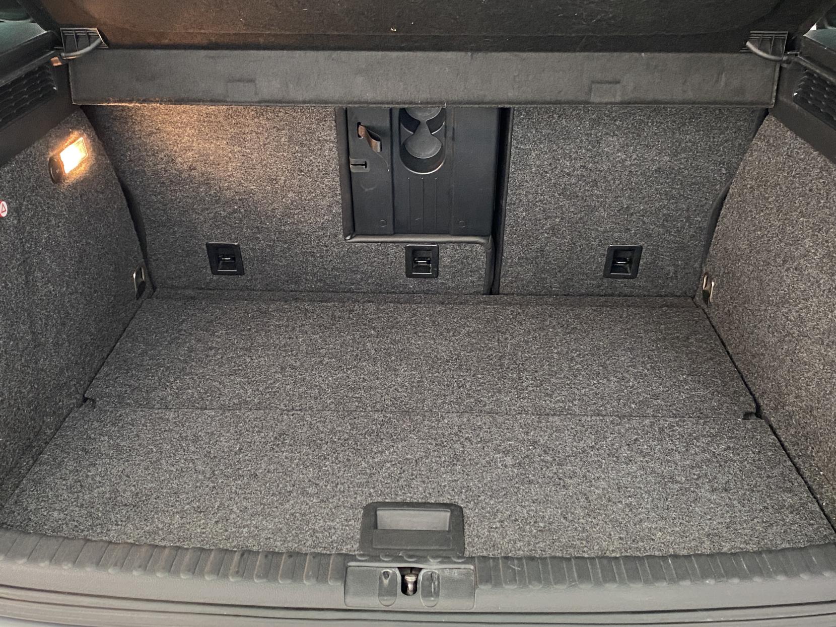 Volkswagen Tiguan 2.0 TDI BlueMotion Tech R-Line Edition SUV 5dr Diesel Manual 4WD Euro 6 (s/s) (150 ps)
