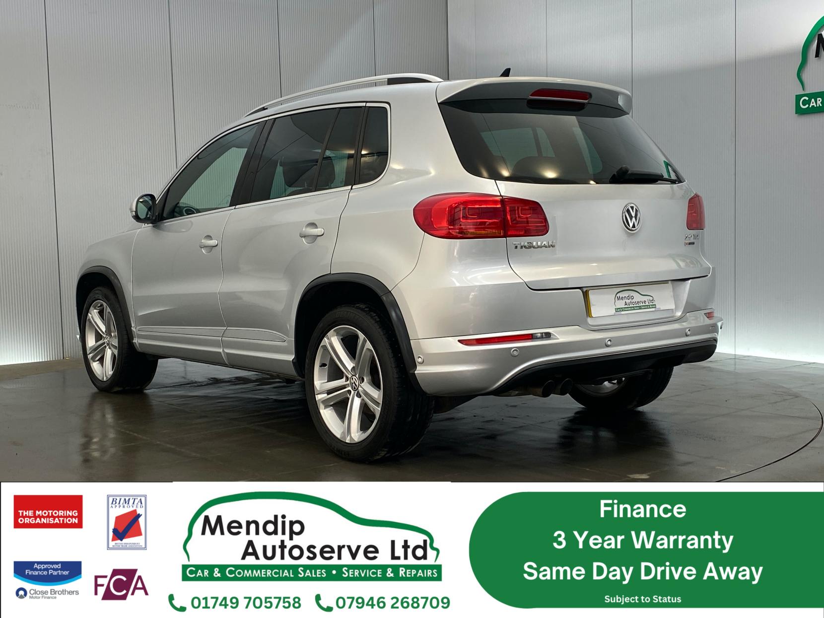 Volkswagen Tiguan 2.0 TDI BlueMotion Tech R-Line Edition SUV 5dr Diesel Manual 4WD Euro 6 (s/s) (150 ps)