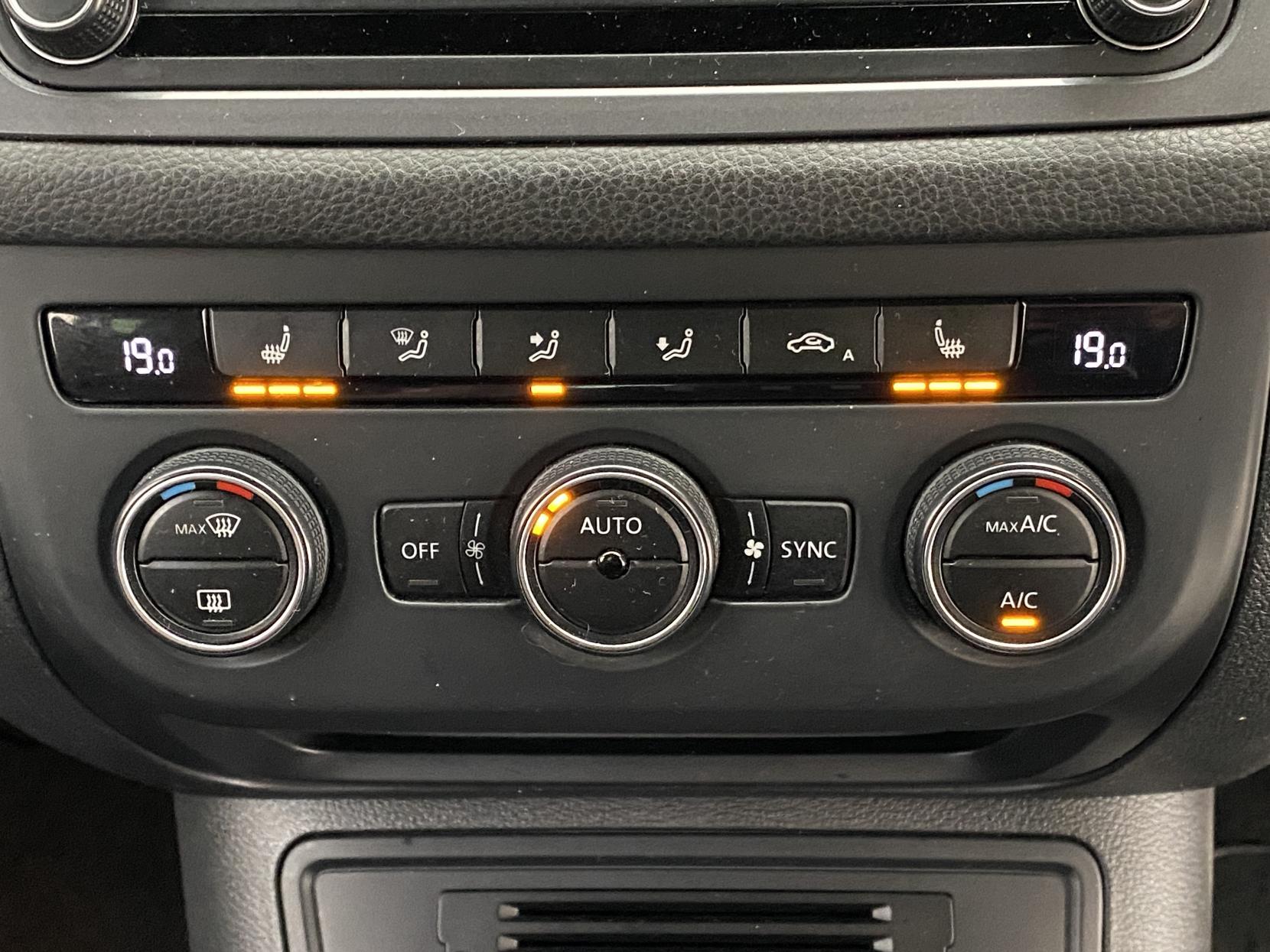 Volkswagen Tiguan 2.0 TDI BlueMotion Tech R-Line Edition SUV 5dr Diesel Manual 4WD Euro 6 (s/s) (150 ps)