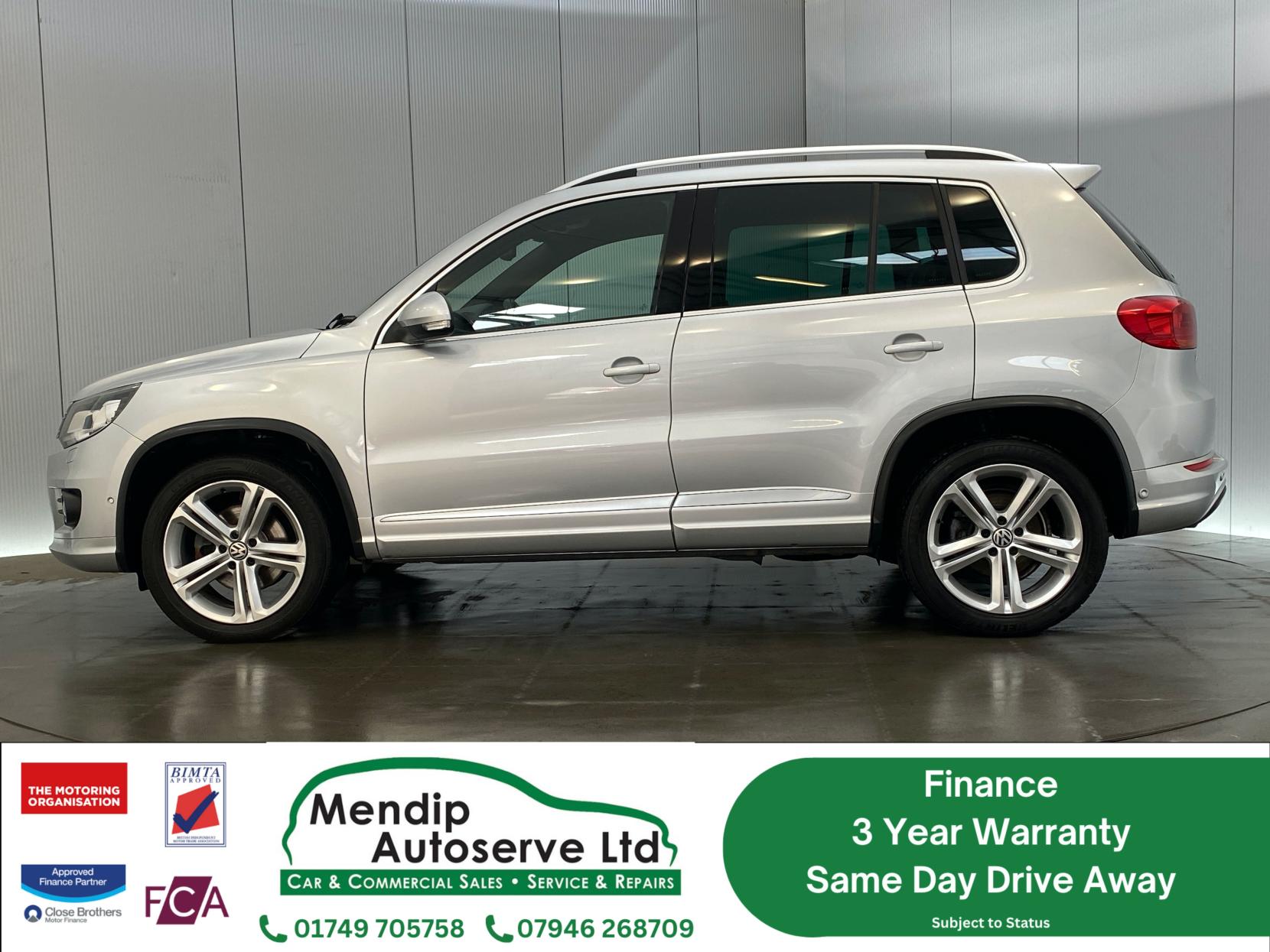 Volkswagen Tiguan 2.0 TDI BlueMotion Tech R-Line Edition SUV 5dr Diesel Manual 4WD Euro 6 (s/s) (150 ps)