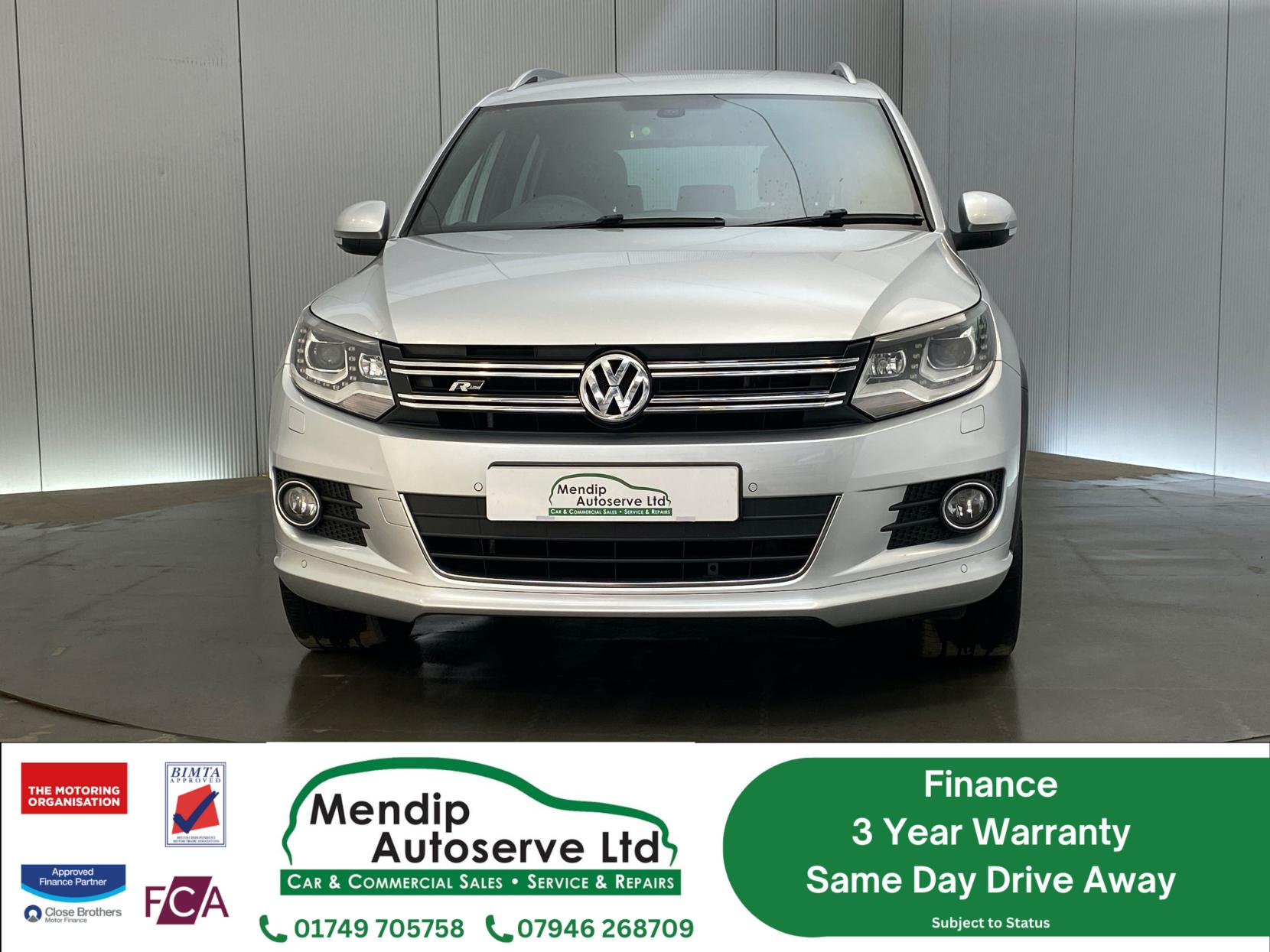 Volkswagen Tiguan 2.0 TDI BlueMotion Tech R-Line Edition SUV 5dr Diesel Manual 4WD Euro 6 (s/s) (150 ps)
