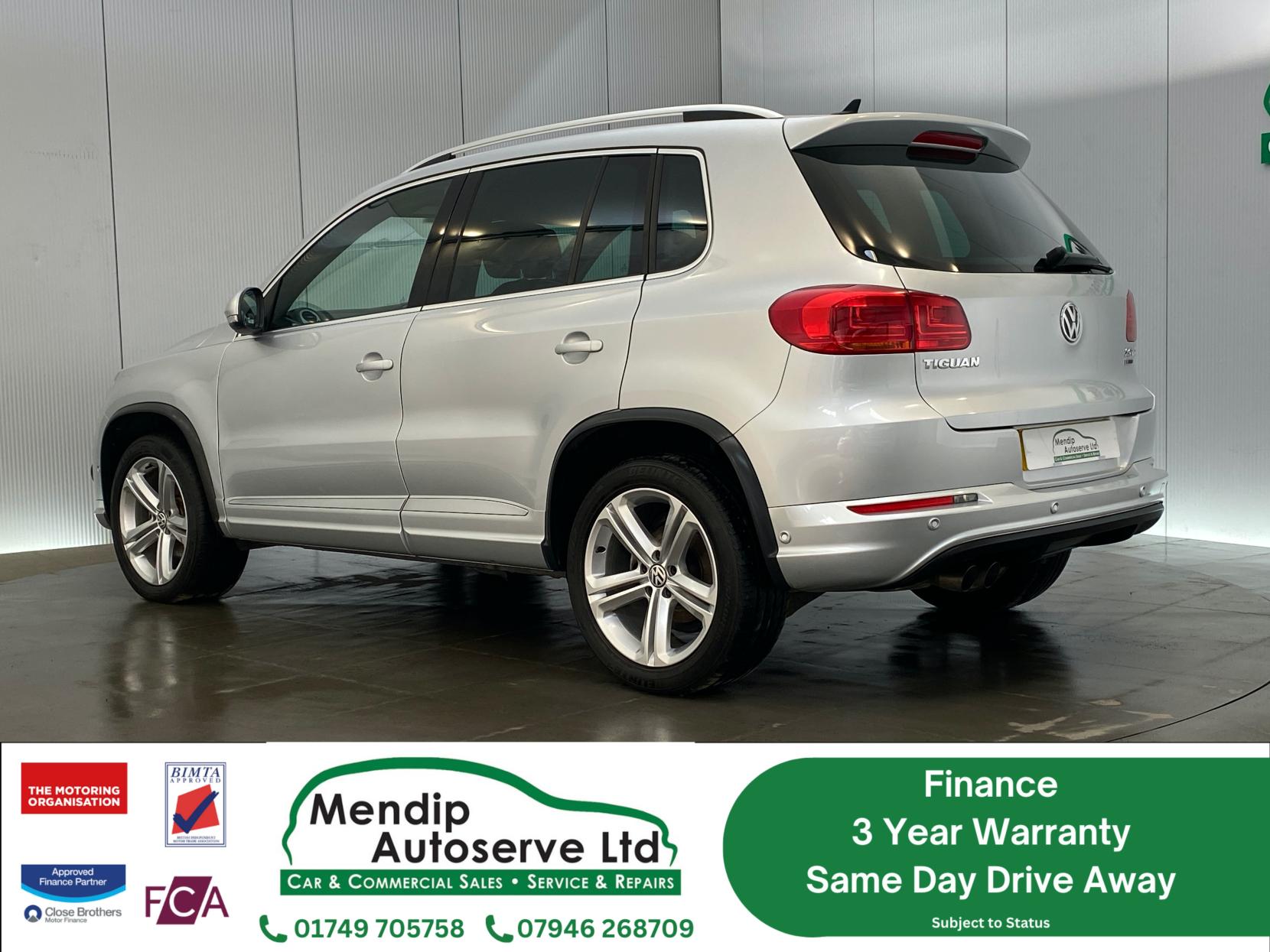 Volkswagen Tiguan 2.0 TDI BlueMotion Tech R-Line Edition SUV 5dr Diesel Manual 4WD Euro 6 (s/s) (150 ps)