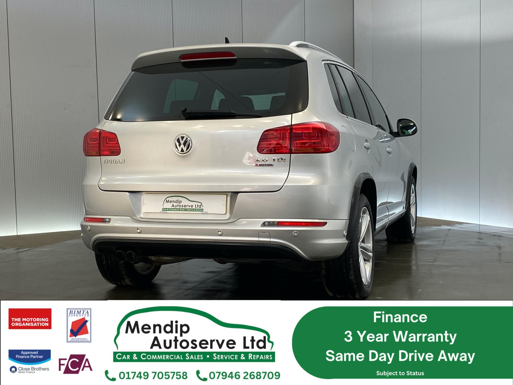 Volkswagen Tiguan 2.0 TDI BlueMotion Tech R-Line Edition SUV 5dr Diesel Manual 4WD Euro 6 (s/s) (150 ps)