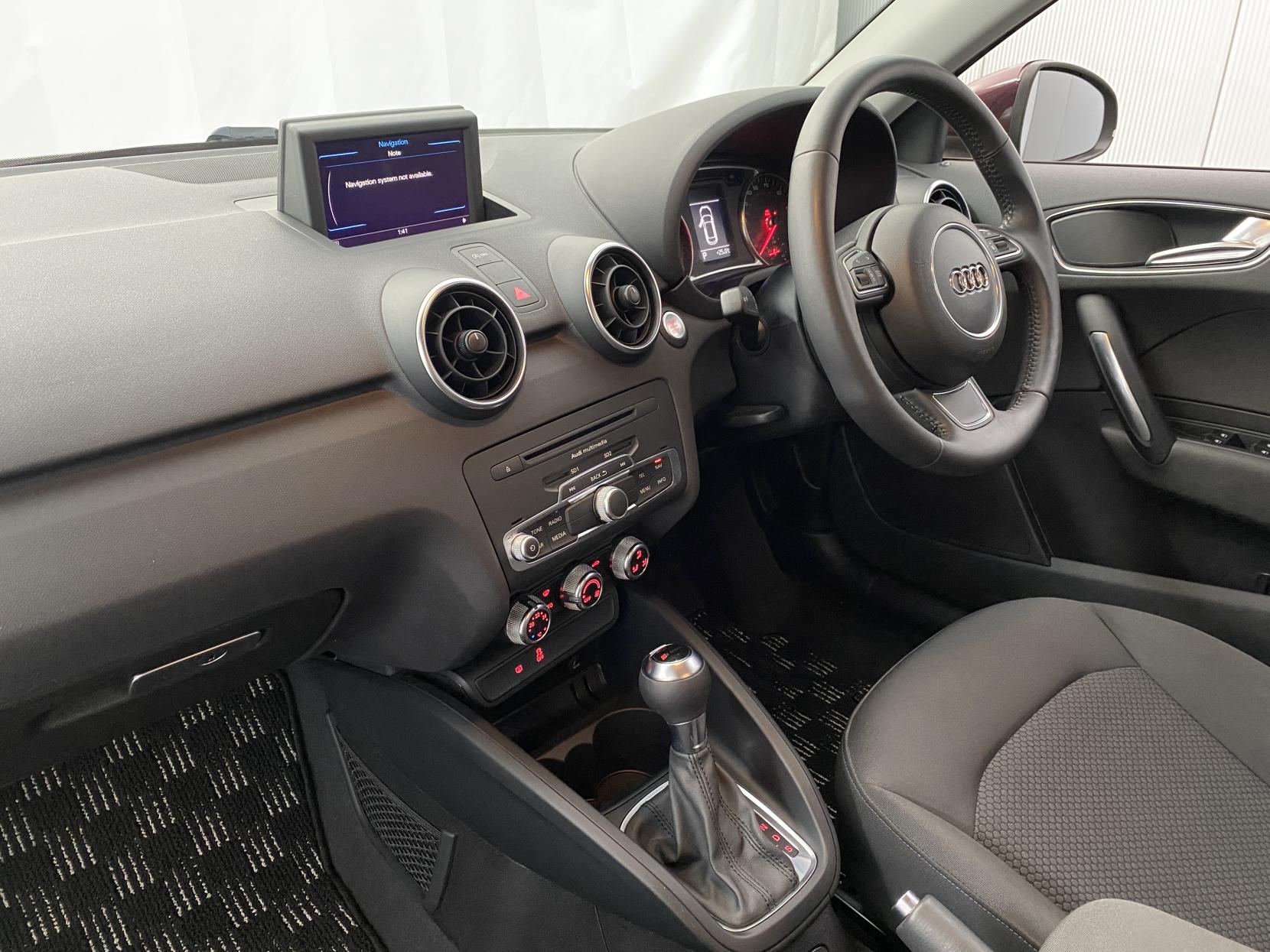 Audi A1 1.4 TFSI Sport Sportback 5dr Petrol S Tronic Euro 5 (s/s) (122 ps)