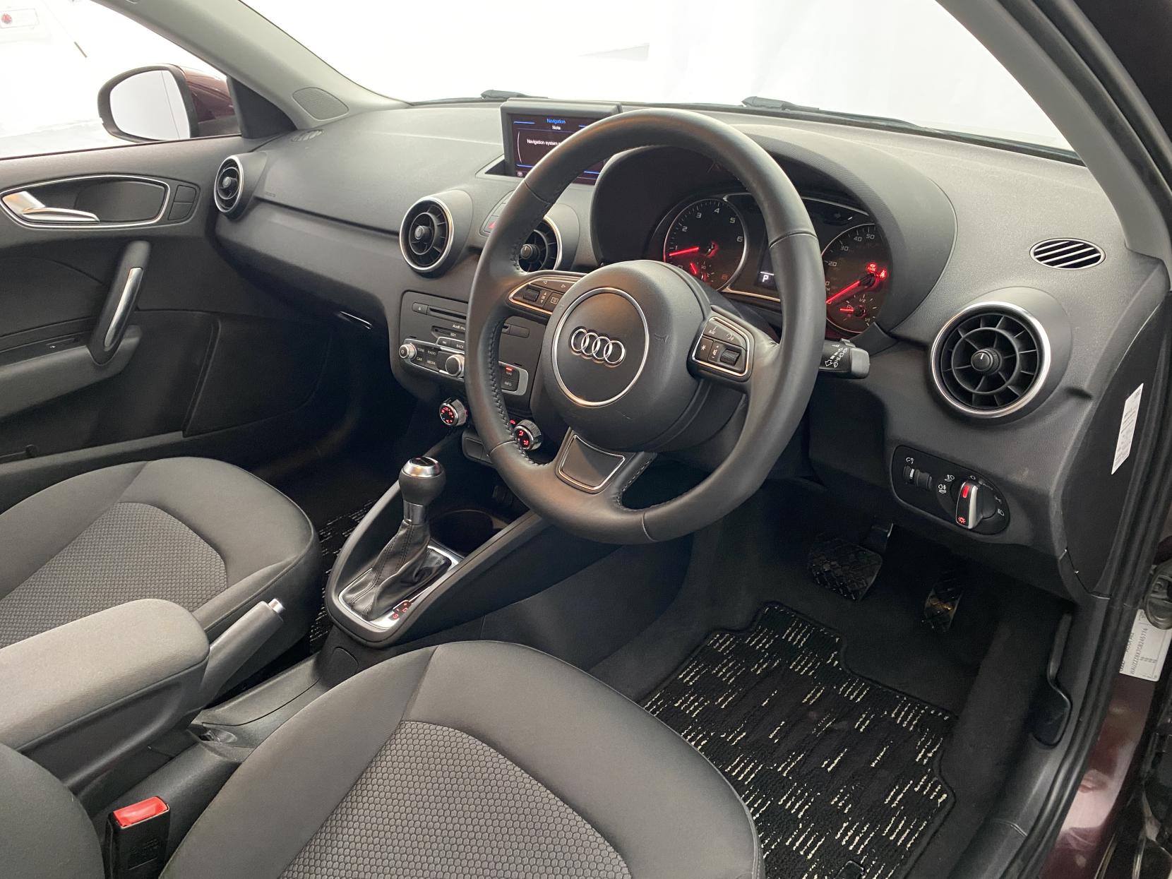 Audi A1 1.4 TFSI Sport Sportback 5dr Petrol S Tronic Euro 5 (s/s) (122 ps)