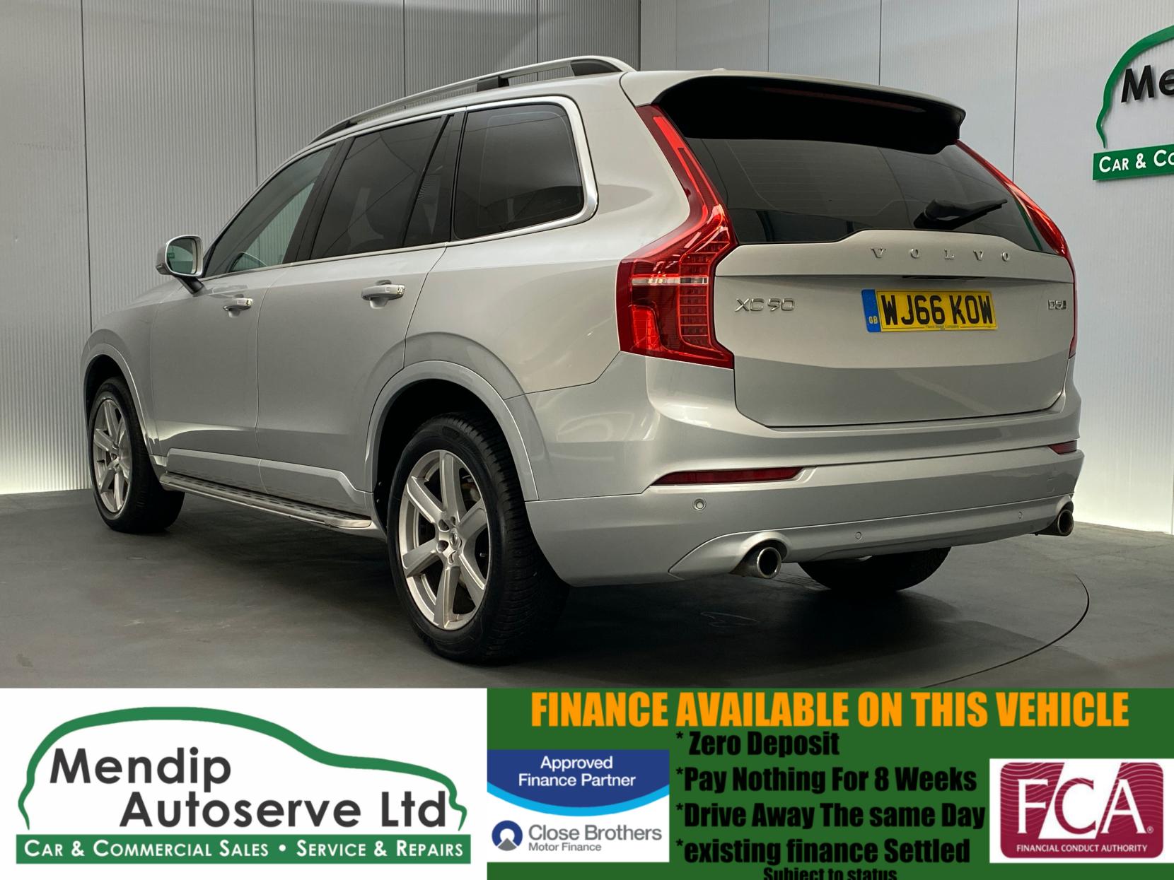 Volvo XC90 2.0 D5 Momentum SUV 5dr Diesel Geartronic 4WD Euro 6 (s/s) (225 ps)