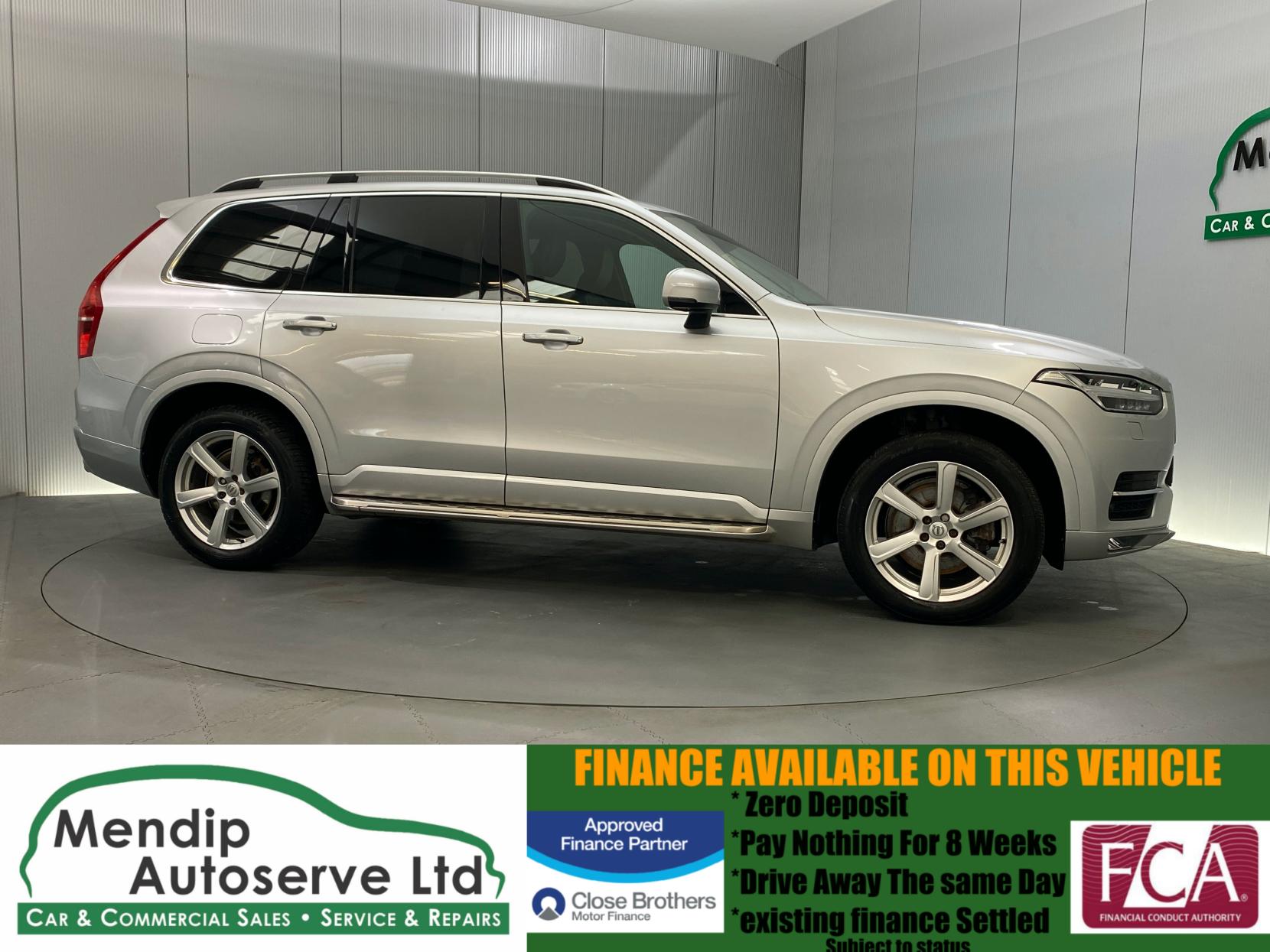 Volvo XC90 2.0 D5 Momentum SUV 5dr Diesel Geartronic 4WD Euro 6 (s/s) (225 ps)