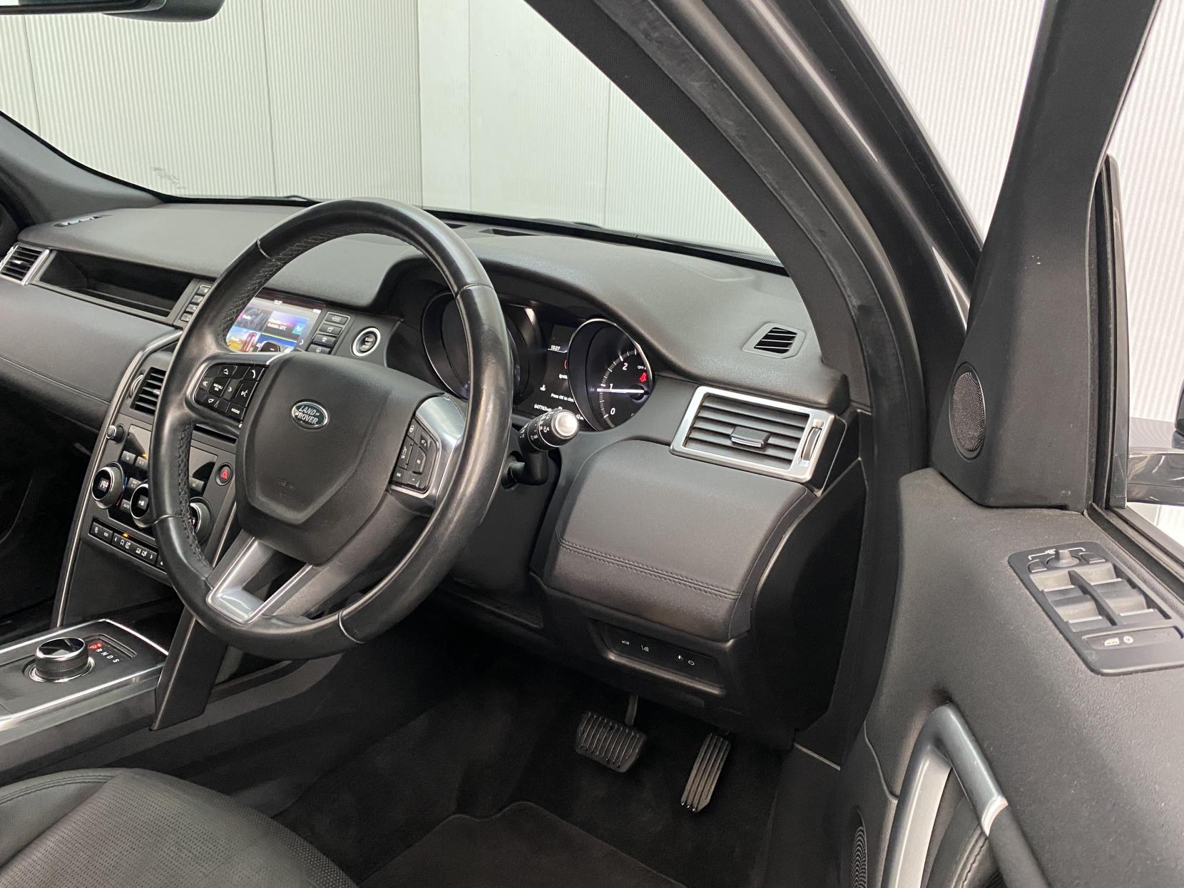 Land Rover Discovery Sport 2.0 TD4 Landmark SUV 5dr Diesel Auto 4WD Euro 6 (s/s) (180 ps)