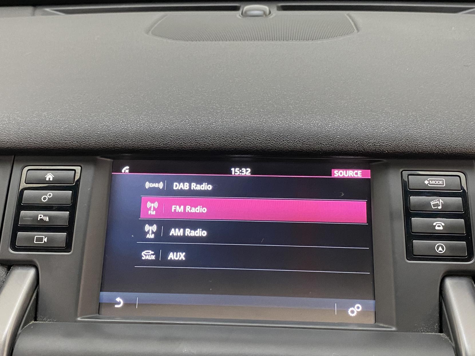 Land Rover Discovery Sport 2.0 TD4 Landmark SUV 5dr Diesel Auto 4WD Euro 6 (s/s) (180 ps)