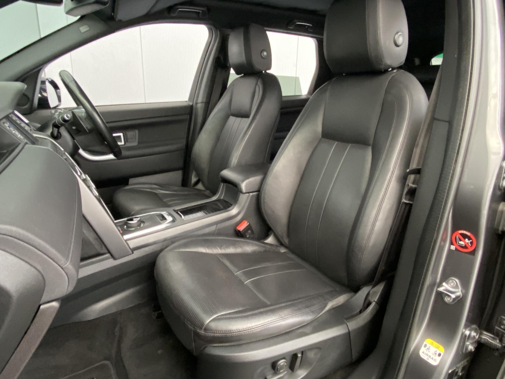 Land Rover Discovery Sport 2.0 TD4 Landmark SUV 5dr Diesel Auto 4WD Euro 6 (s/s) (180 ps)