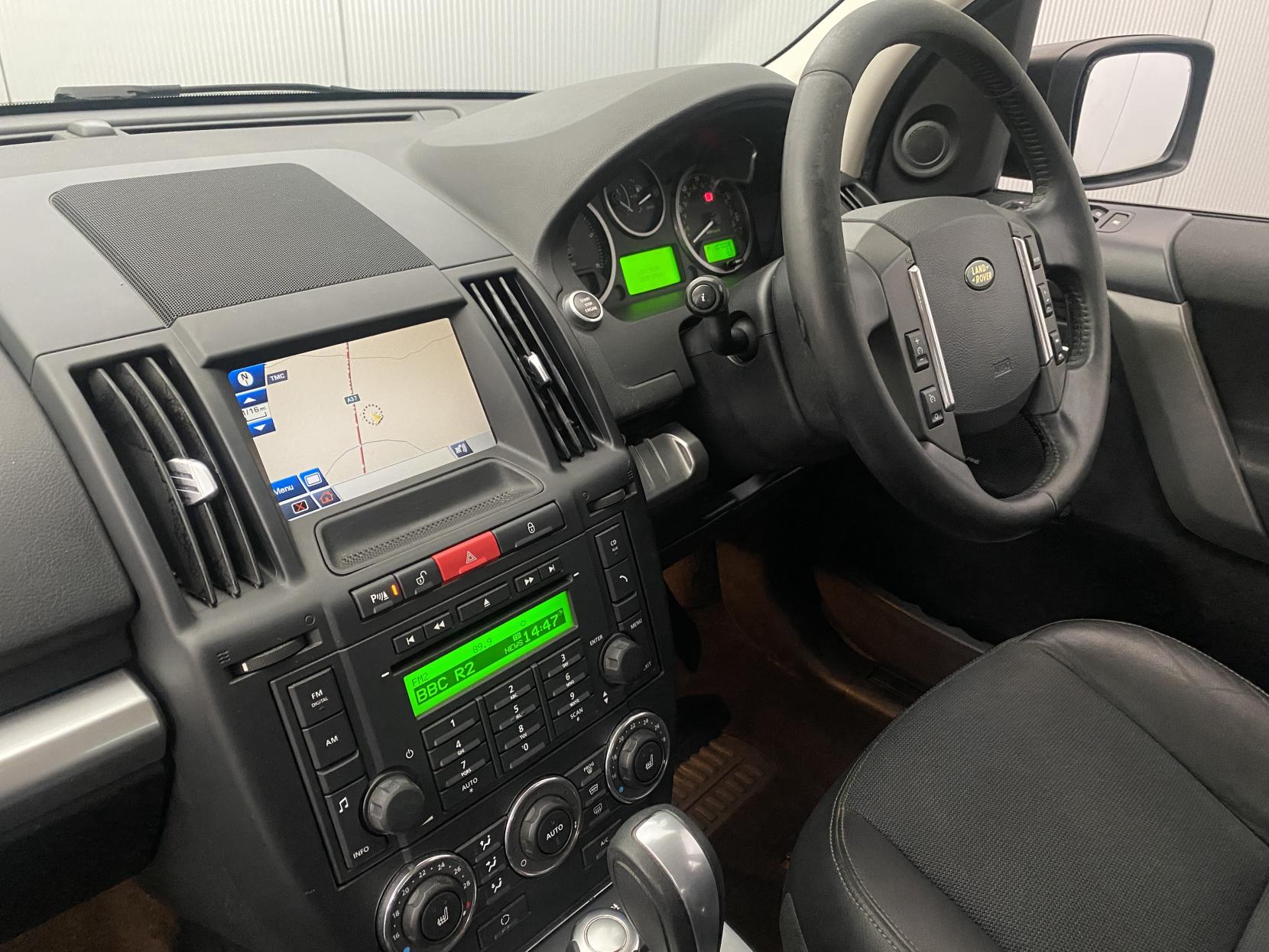 Land Rover Freelander 2 2.2 TD4 XS SUV 5dr Diesel Auto 4WD Euro 4 (160 ps)