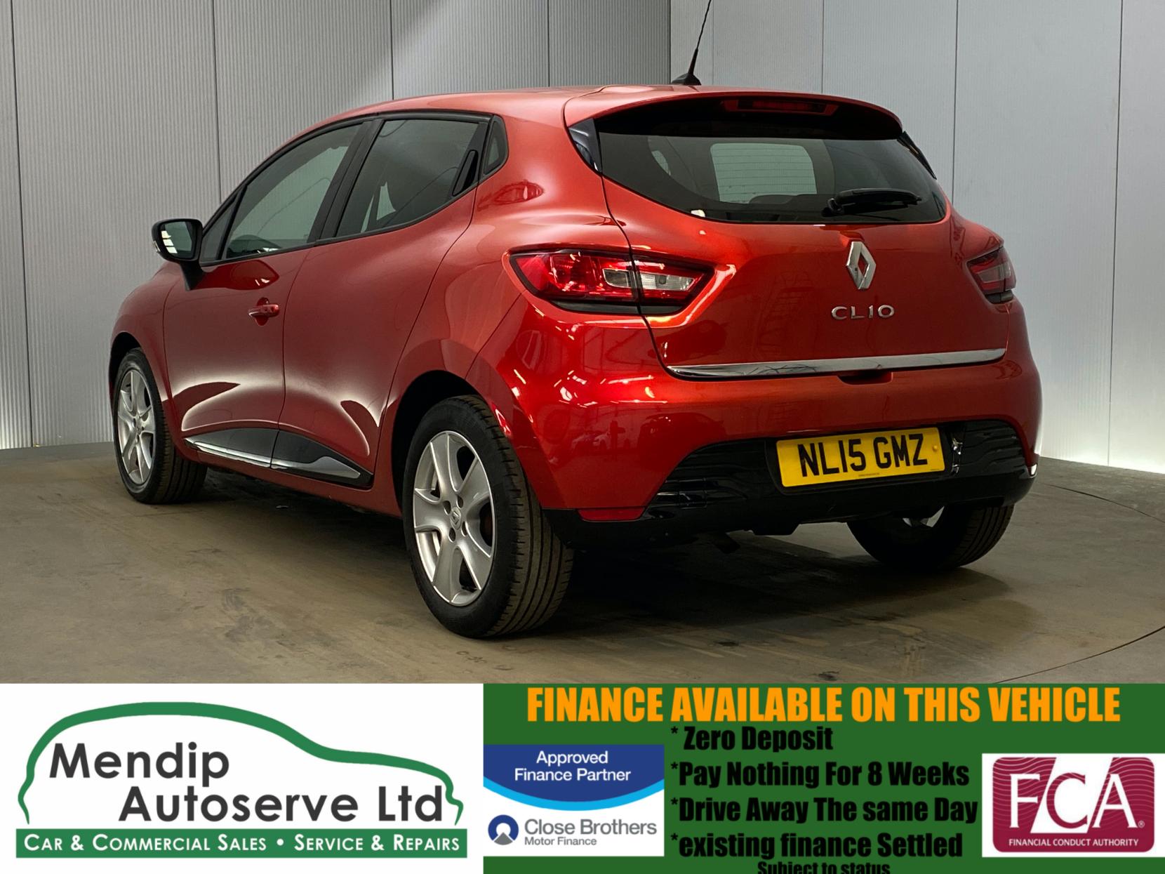 Renault Clio 1.2 16V Dynamique MediaNav Hatchback 5dr Petrol Manual Euro 5 (75 ps)