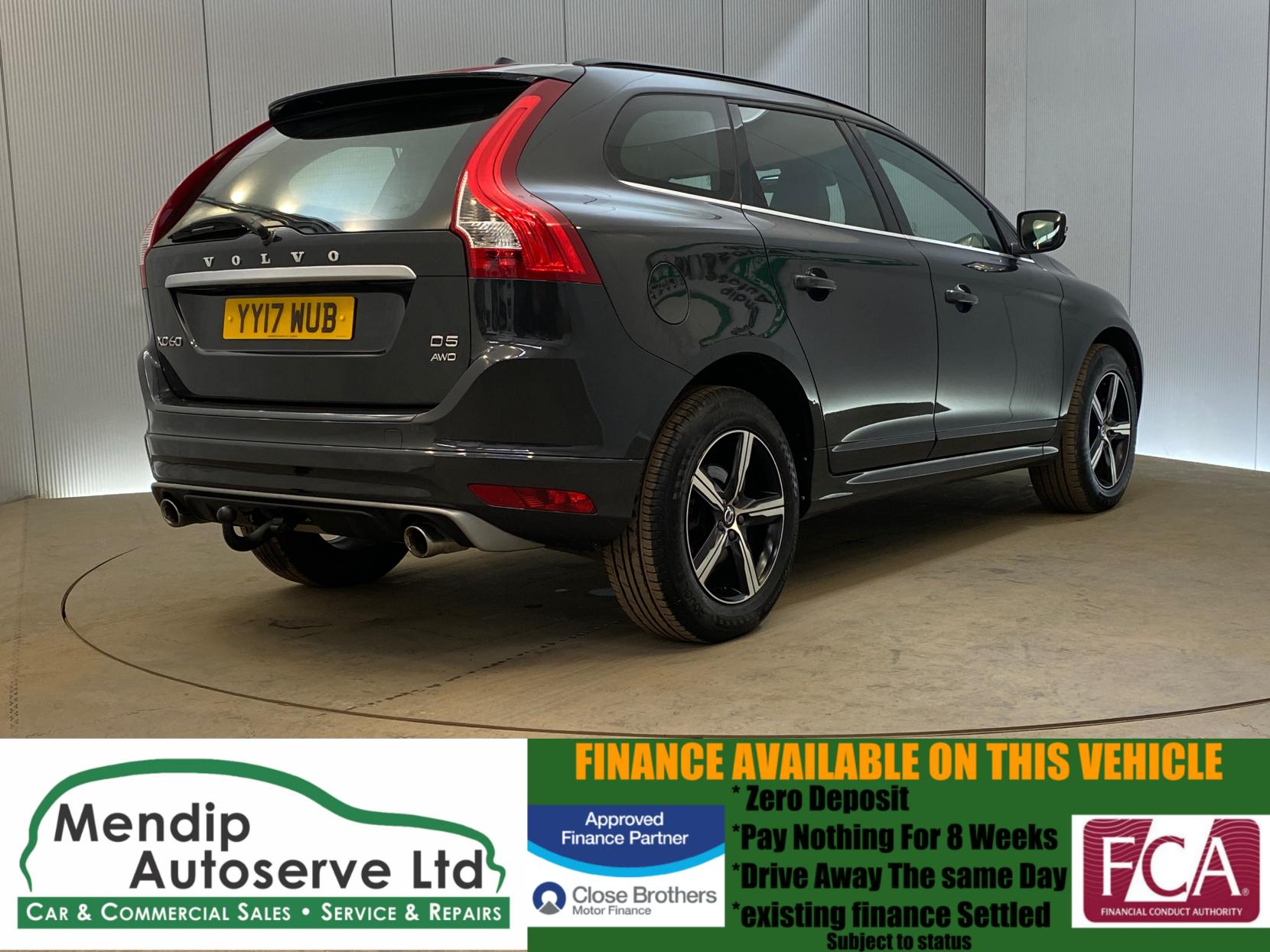 Volvo XC60 2.4 D5 R-Design Nav SUV 5dr Diesel Auto AWD Euro 6 (s/s) (220 ps)