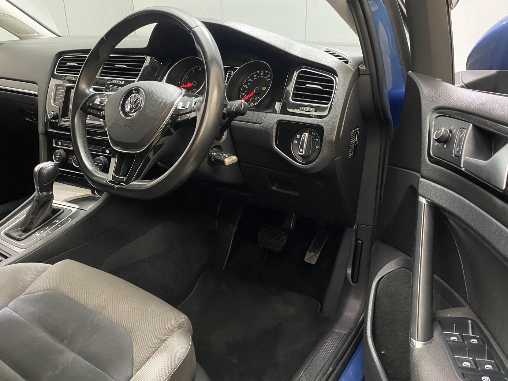 Volkswagen Golf 1.4 TSI BlueMotion Tech ACT GT Hatchback 5dr Petrol DSG Euro 6 (s/s) (140 ps)