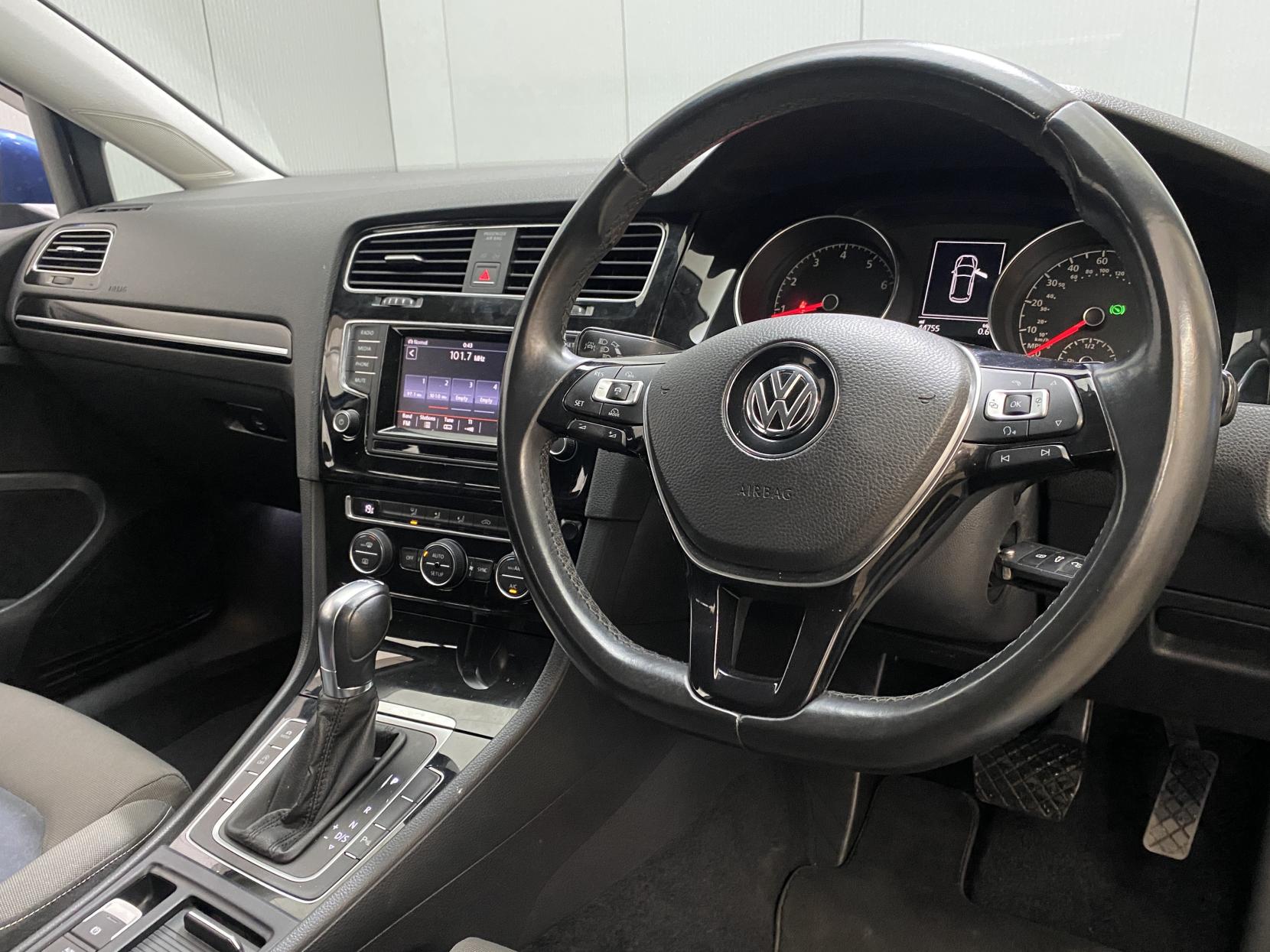 Volkswagen Golf 1.4 TSI BlueMotion Tech ACT GT Hatchback 5dr Petrol DSG Euro 6 (s/s) (140 ps)