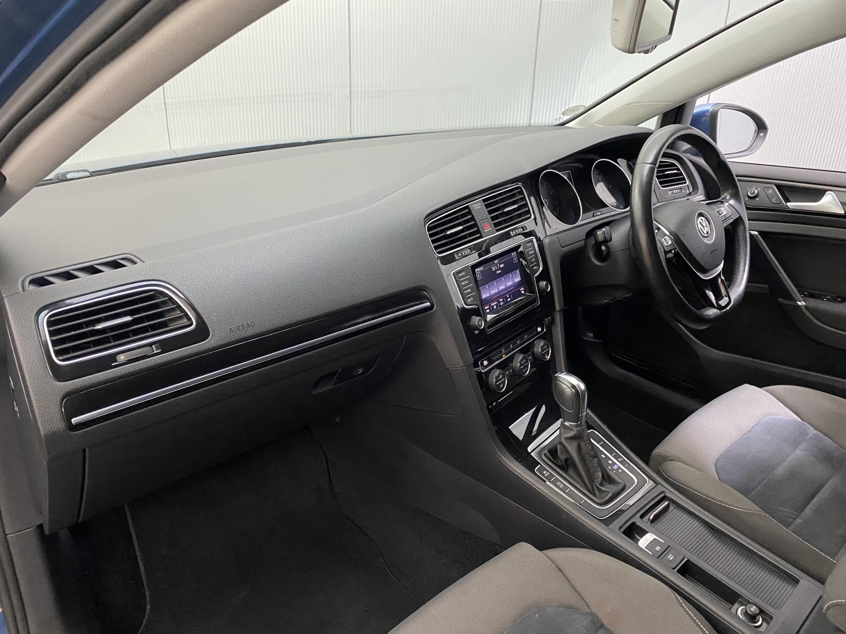 Volkswagen Golf 1.4 TSI BlueMotion Tech ACT GT Hatchback 5dr Petrol DSG Euro 6 (s/s) (140 ps)