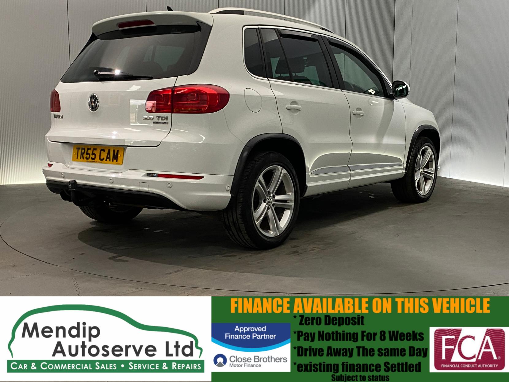 Volkswagen Tiguan 2.0 TDI BlueMotion Tech R-Line SUV 5dr Diesel DSG 4WD Euro 5 (s/s) (Nav) (140 ps)