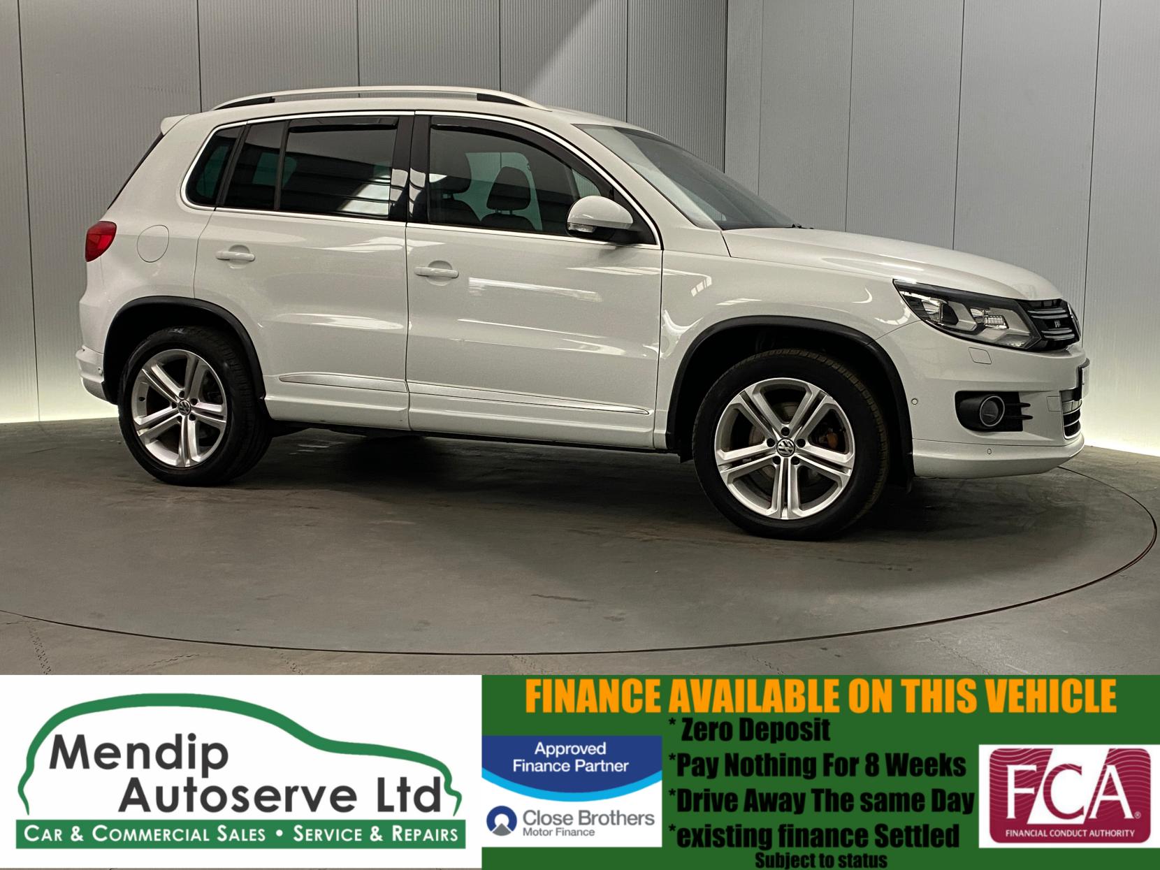 Volkswagen Tiguan 2.0 TDI BlueMotion Tech R-Line SUV 5dr Diesel DSG 4WD Euro 5 (s/s) (Nav) (140 ps)