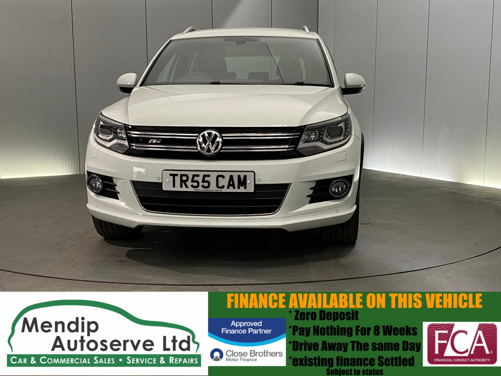 Volkswagen Tiguan 2.0 TDI BlueMotion Tech R-Line SUV 5dr Diesel DSG 4WD Euro 5 (s/s) (Nav) (140 ps)