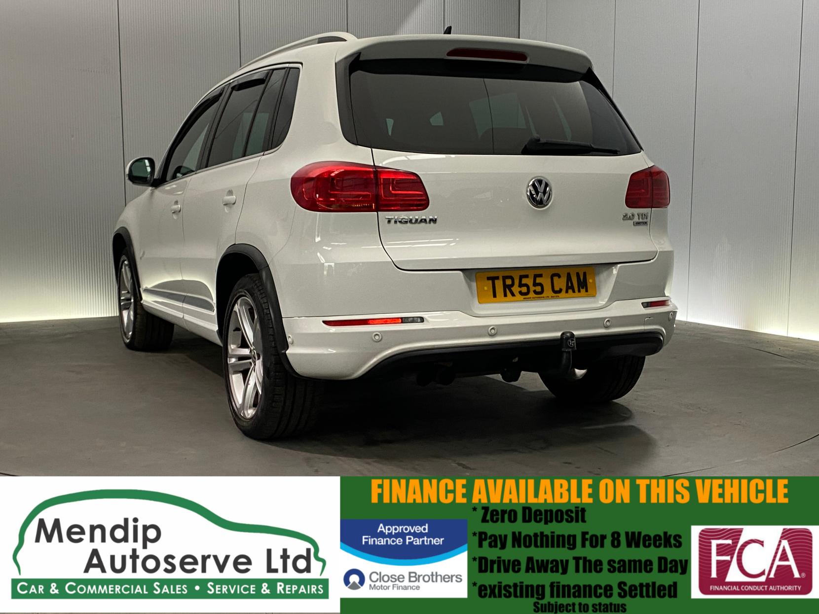 Volkswagen Tiguan 2.0 TDI BlueMotion Tech R-Line SUV 5dr Diesel DSG 4WD Euro 5 (s/s) (Nav) (140 ps)