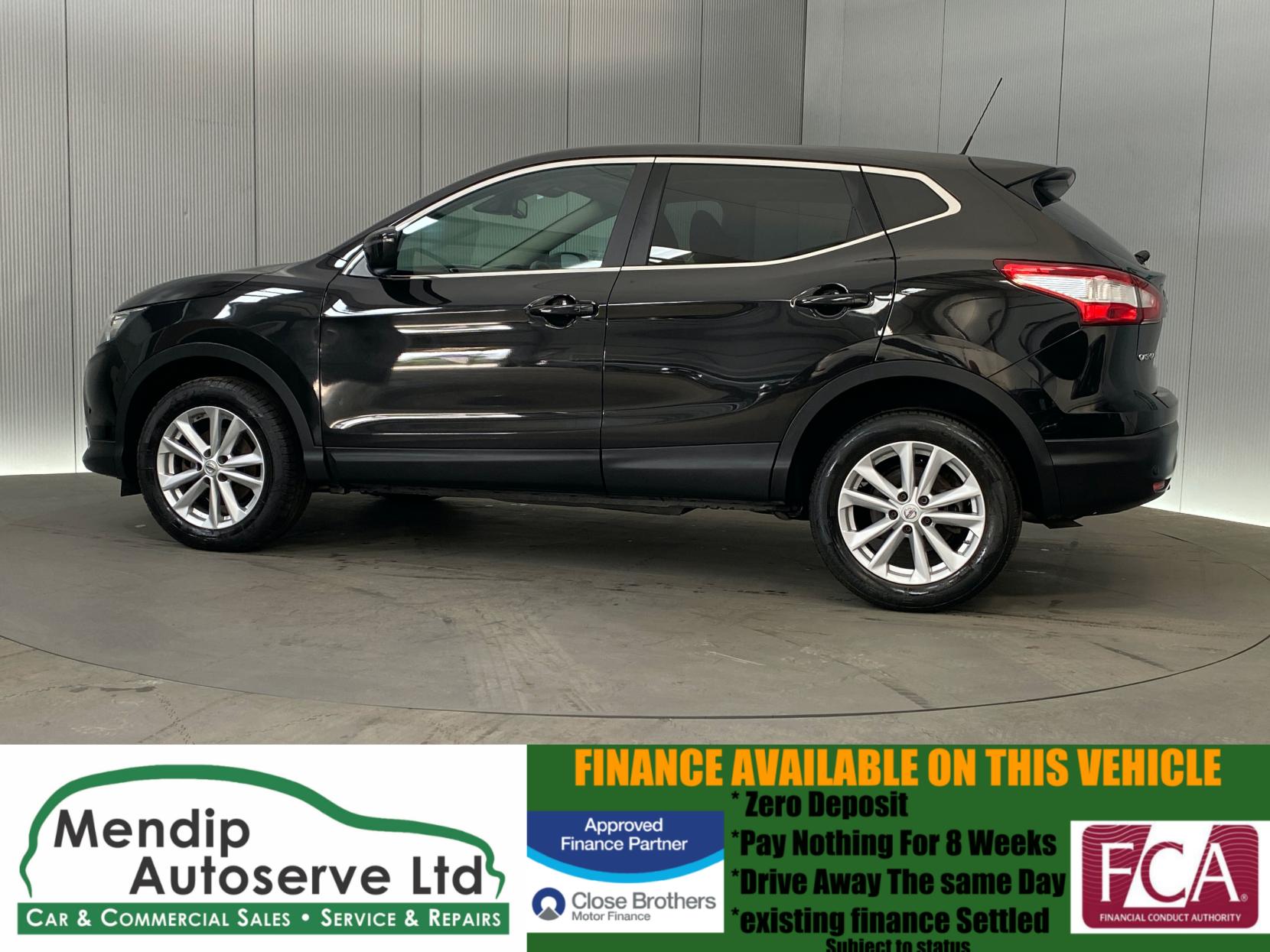 Nissan Qashqai 1.5 dCi Acenta Premium SUV 5dr Diesel Manual 2WD Euro 5 (s/s) (110 ps)