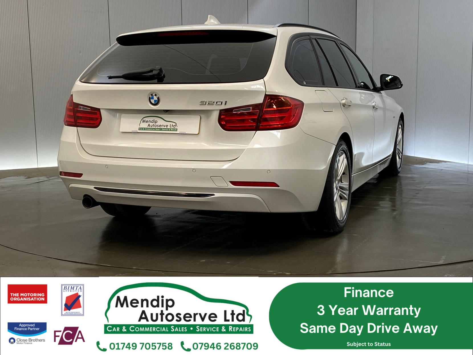 BMW 3 Series 2.0 320i Sport Touring 5dr Petrol Auto Euro 6 (s/s) (184 ps)