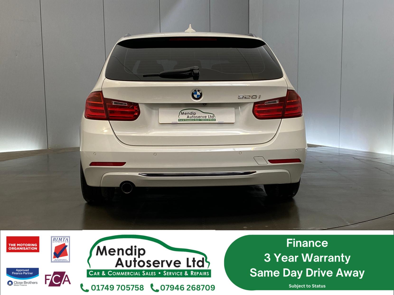 BMW 3 Series 2.0 320i Sport Touring 5dr Petrol Auto Euro 6 (s/s) (184 ps)