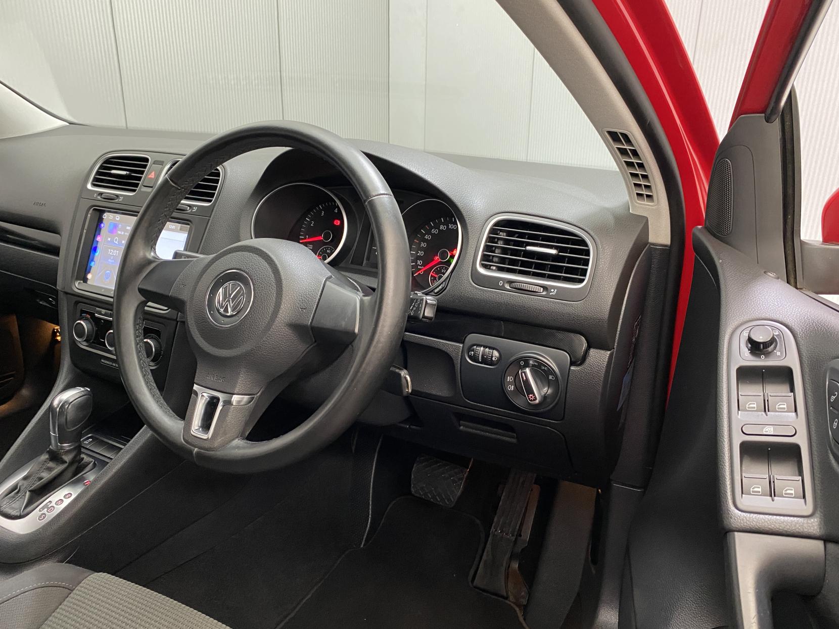 Volkswagen Golf 1.2 TSI BlueMotion Tech S Hatchback 5dr Petrol DSG Euro 5 (s/s) (105 ps)