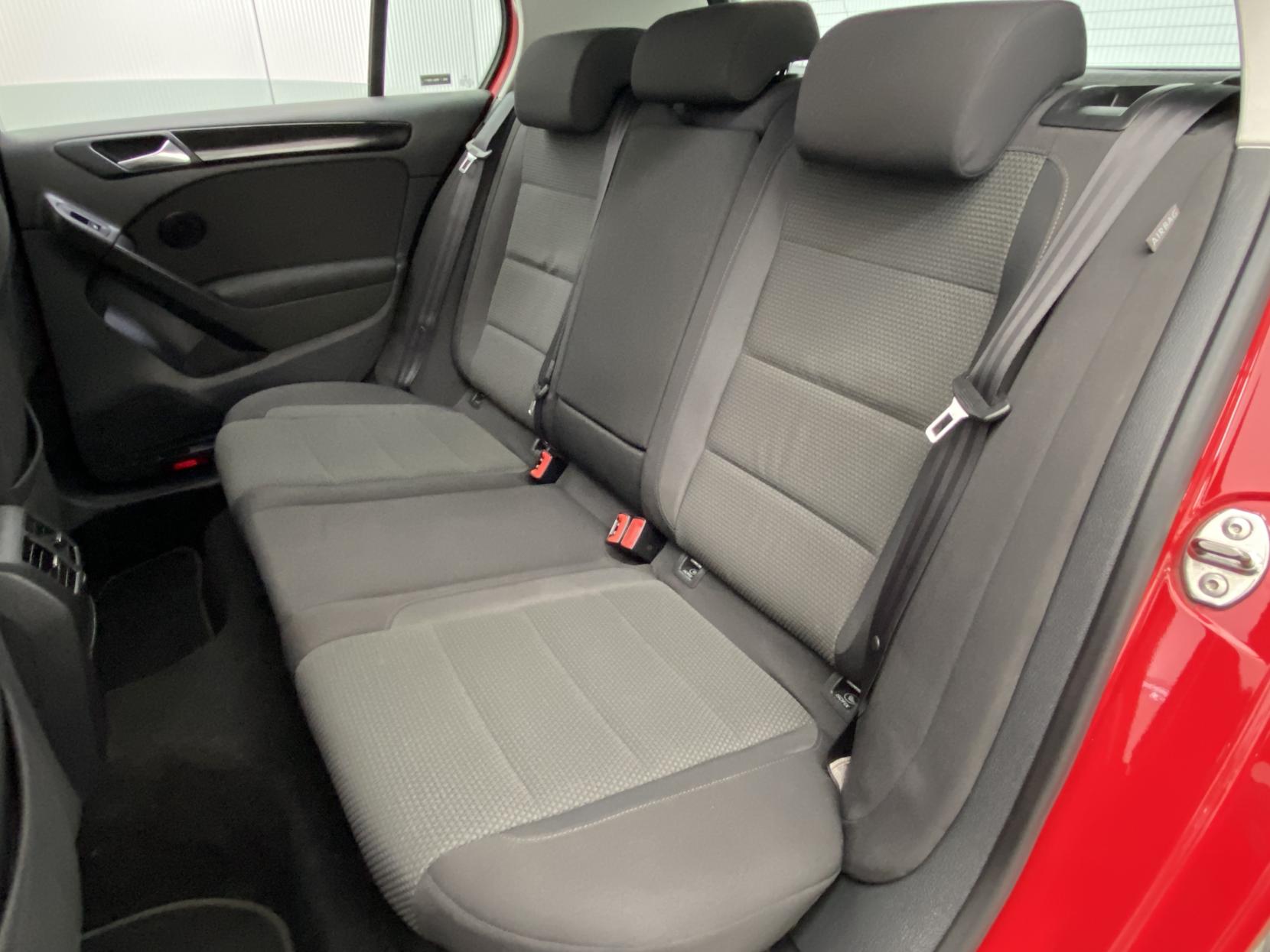 Volkswagen Golf 1.2 TSI BlueMotion Tech S Hatchback 5dr Petrol DSG Euro 5 (s/s) (105 ps)