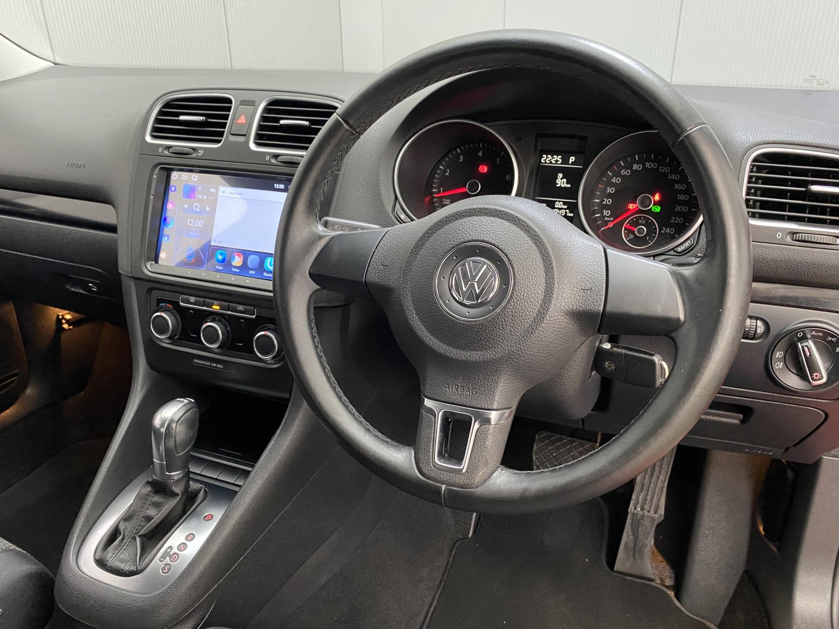 Volkswagen Golf 1.2 TSI BlueMotion Tech S Hatchback 5dr Petrol DSG Euro 5 (s/s) (105 ps)