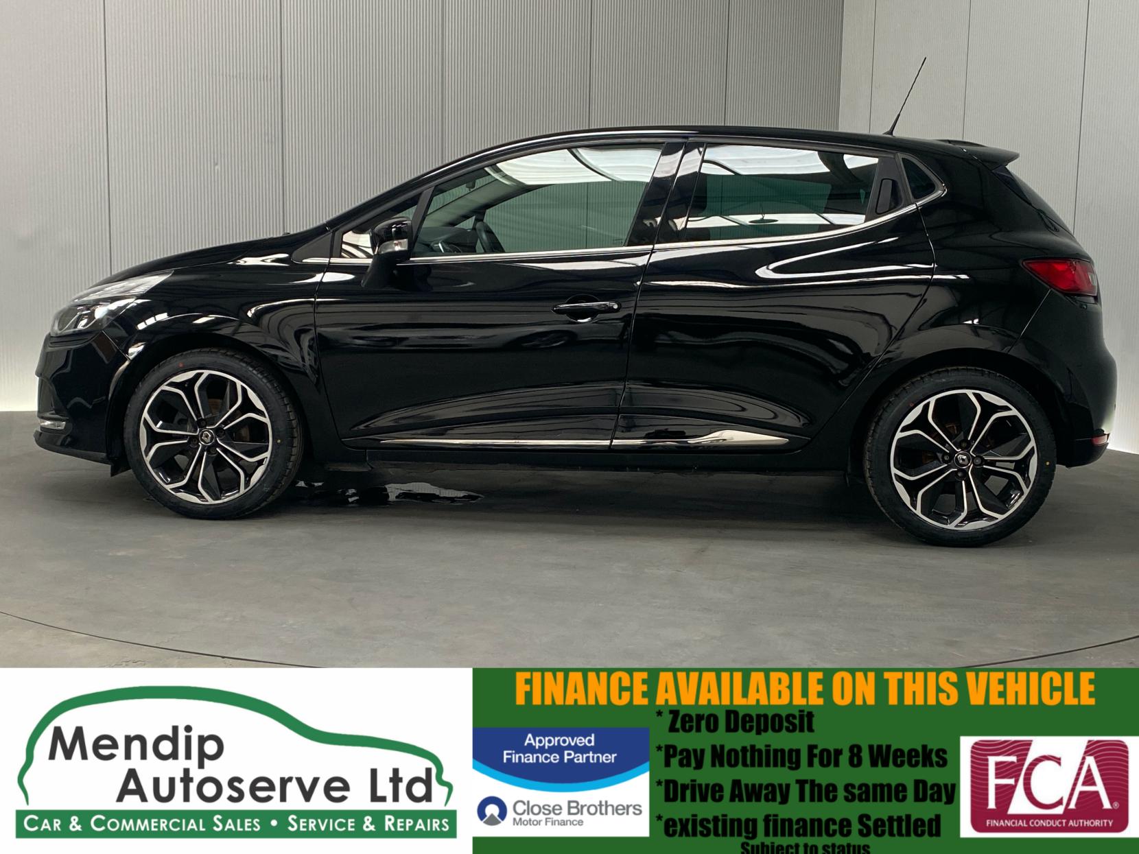 Renault Clio 0.9 TCe Iconic Hatchback 5dr Petrol Manual Euro 6 (s/s) (90 ps)