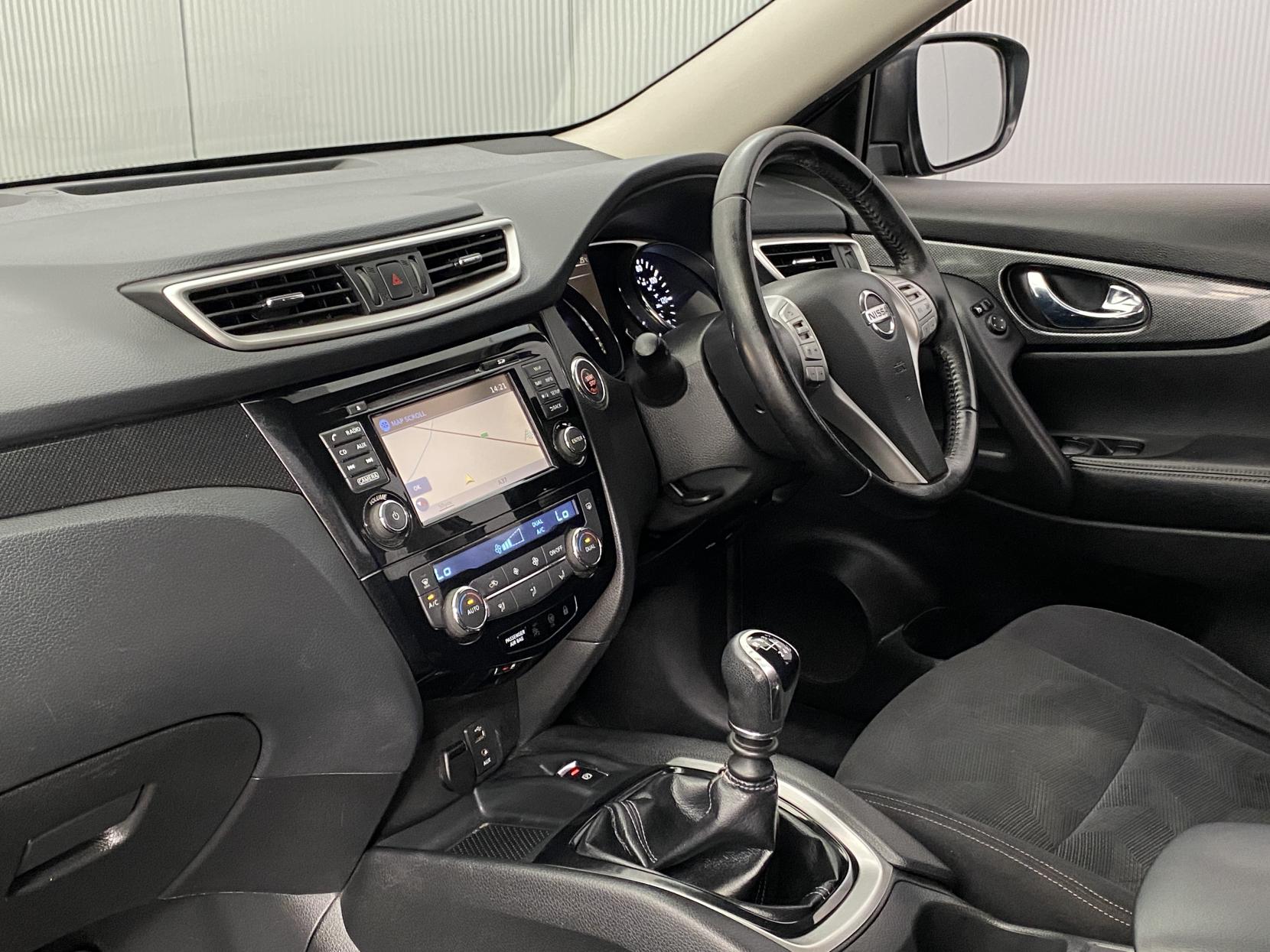 Nissan X-Trail 1.6 dCi n-tec SUV 5dr Diesel Manual 4WD Euro 6 (s/s) (130 ps)
